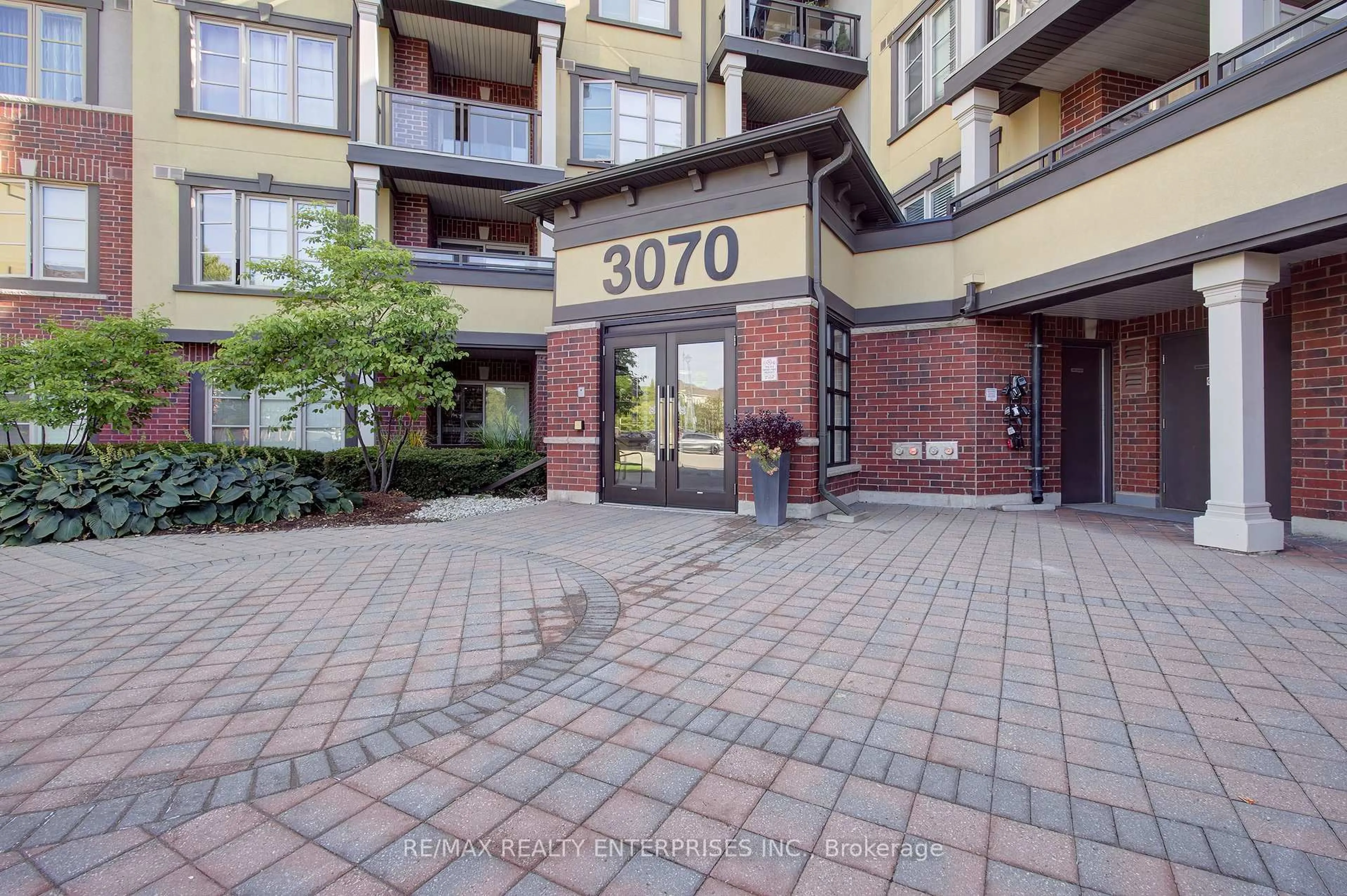 Patio, unknown for 3070 Rotary Way #412, Burlington Ontario L7M 0H1
