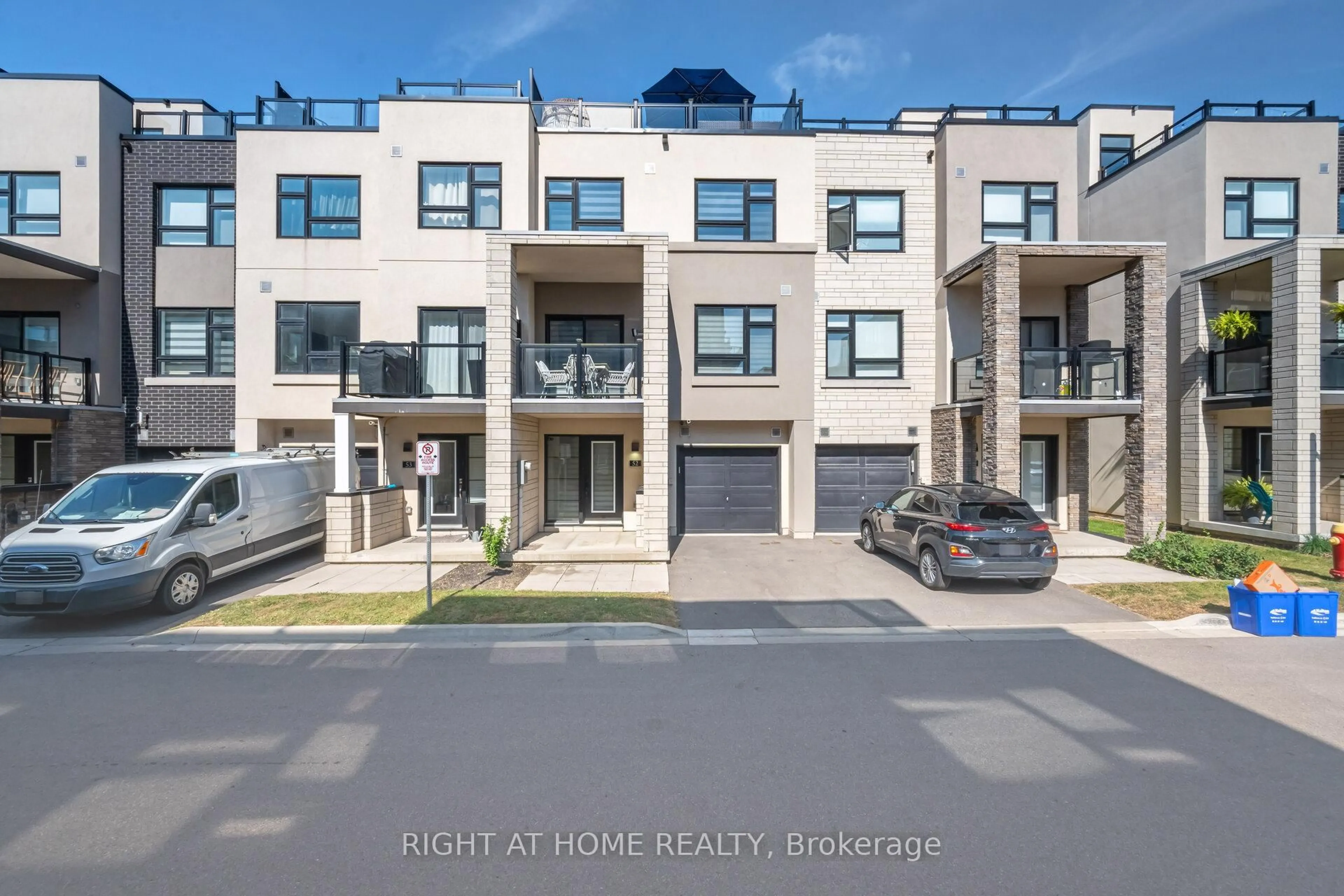 A pic from outside/outdoor area/front of a property/back of a property/a pic from drone, street for 1121 Cooke Blvd #52, Burlington Ontario L7T 0C3