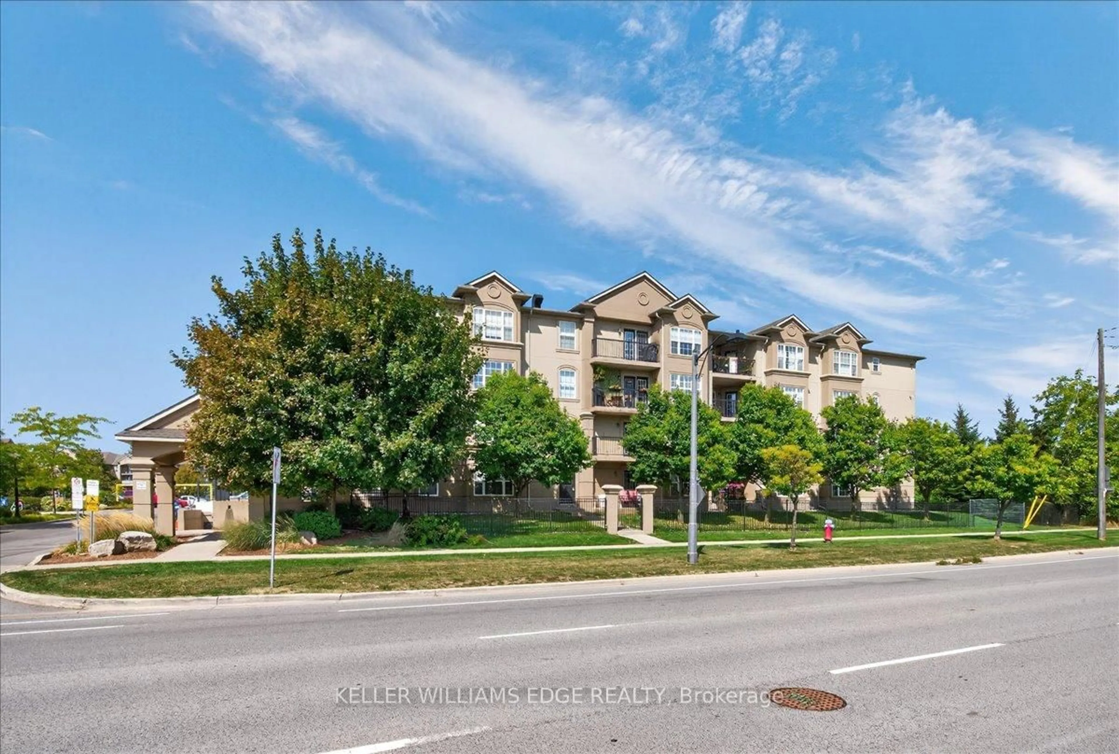 A pic from outside/outdoor area/front of a property/back of a property/a pic from drone, unknown for 2055 Appleby Line #402, Burlington Ontario L7L 7H1