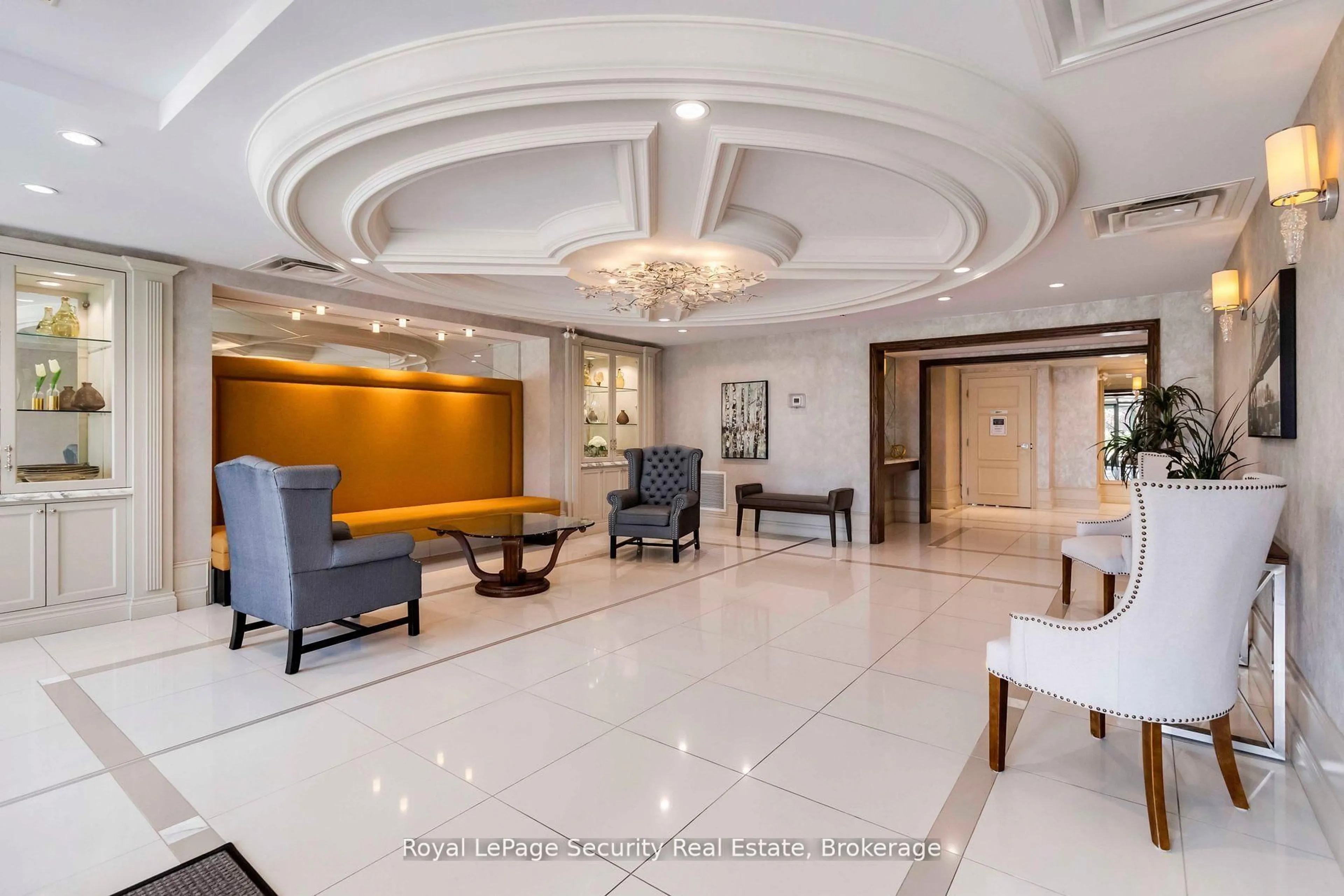 Lobby for 50 Via Rosedale Way #210, Brampton Ontario L6R 3Z7
