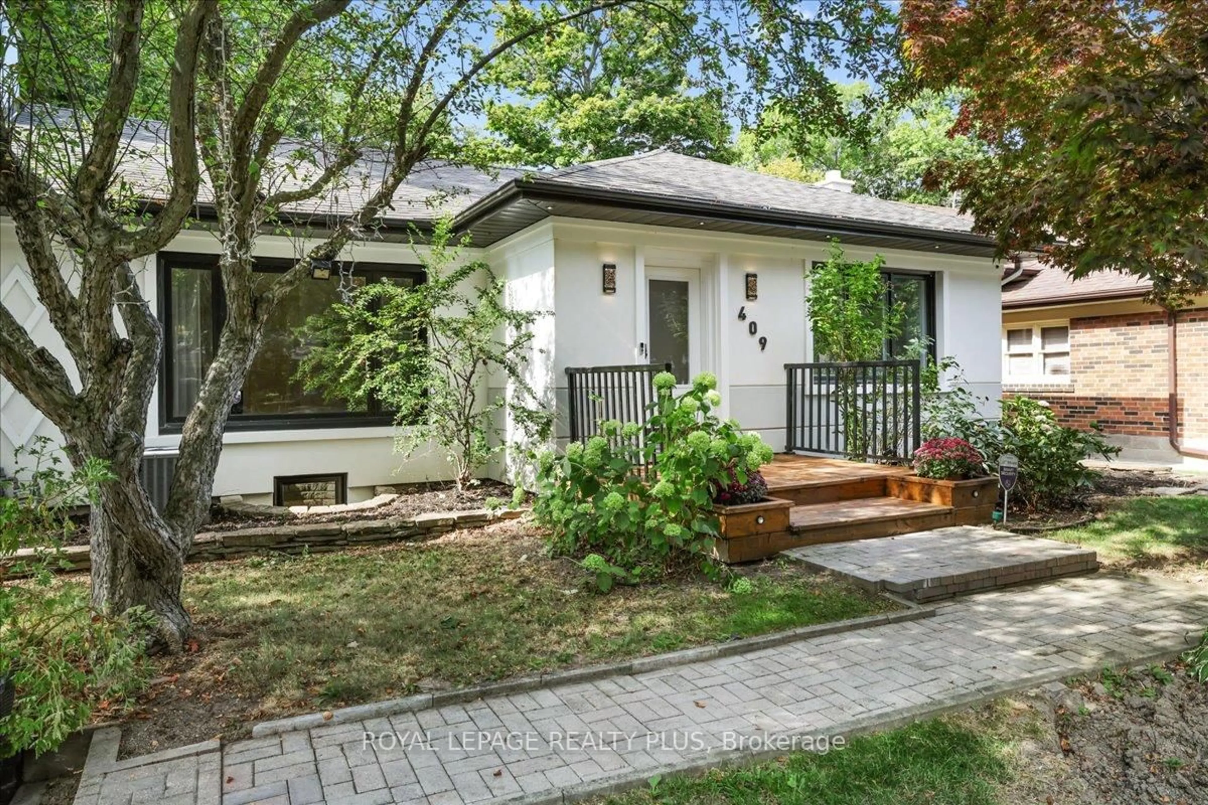 Unknown for 409 River Side Dr, Oakville Ontario L6K 3N6