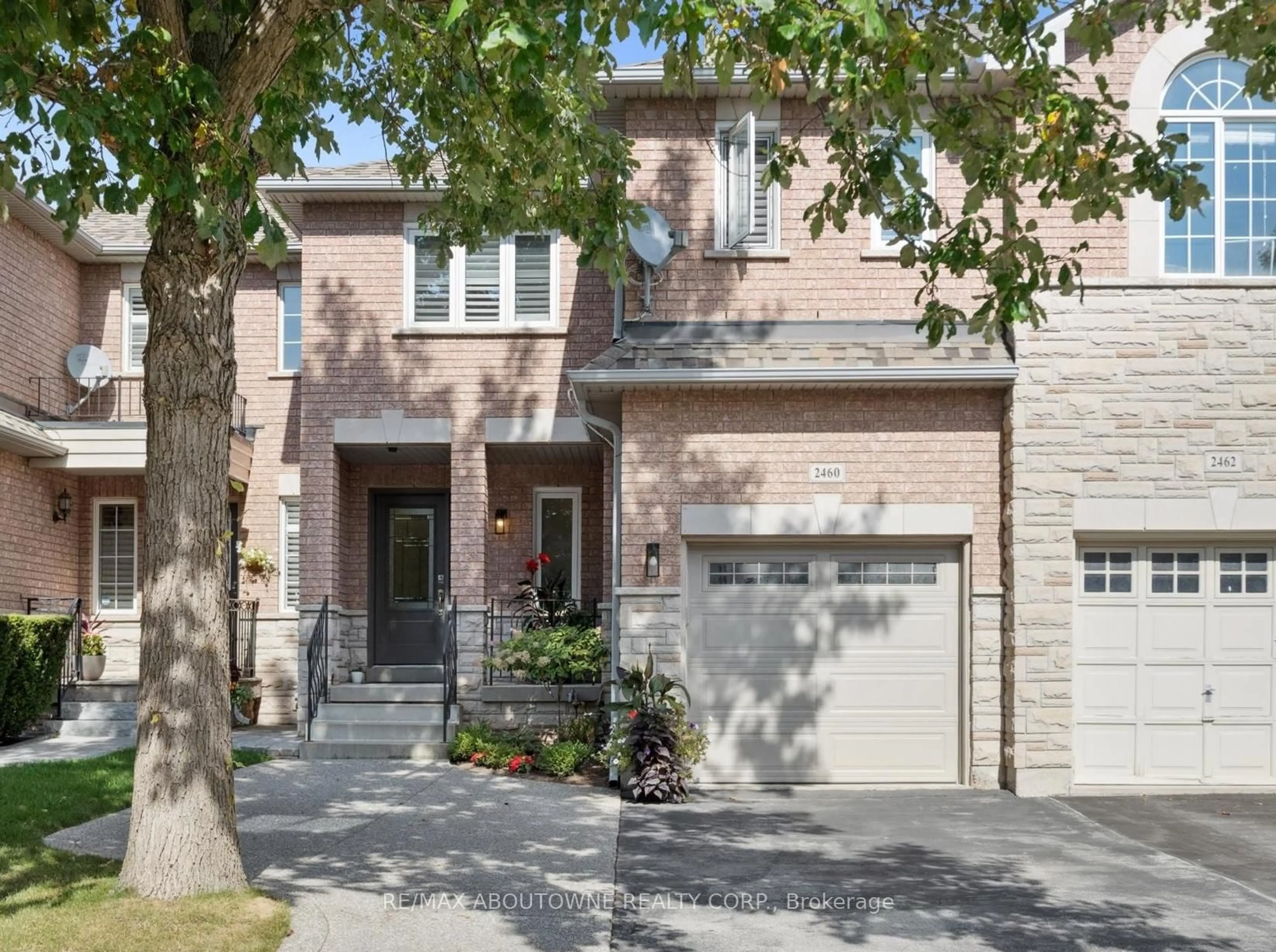 Home with brick exterior material, street for 2460 NEWCASTLE Cres, Oakville Ontario L6M 4P3