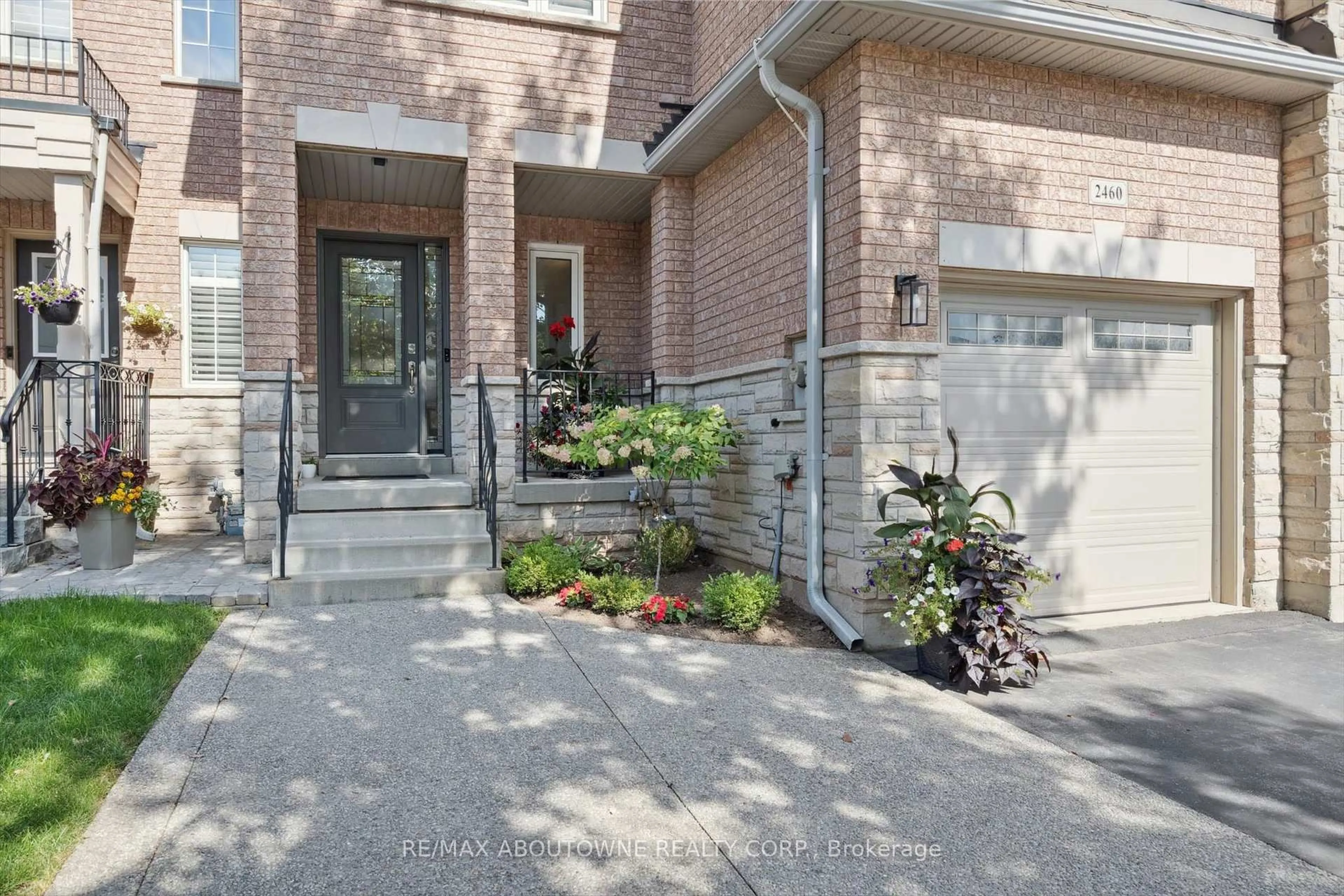Home with brick exterior material, street for 2460 NEWCASTLE Cres, Oakville Ontario L6M 4P3