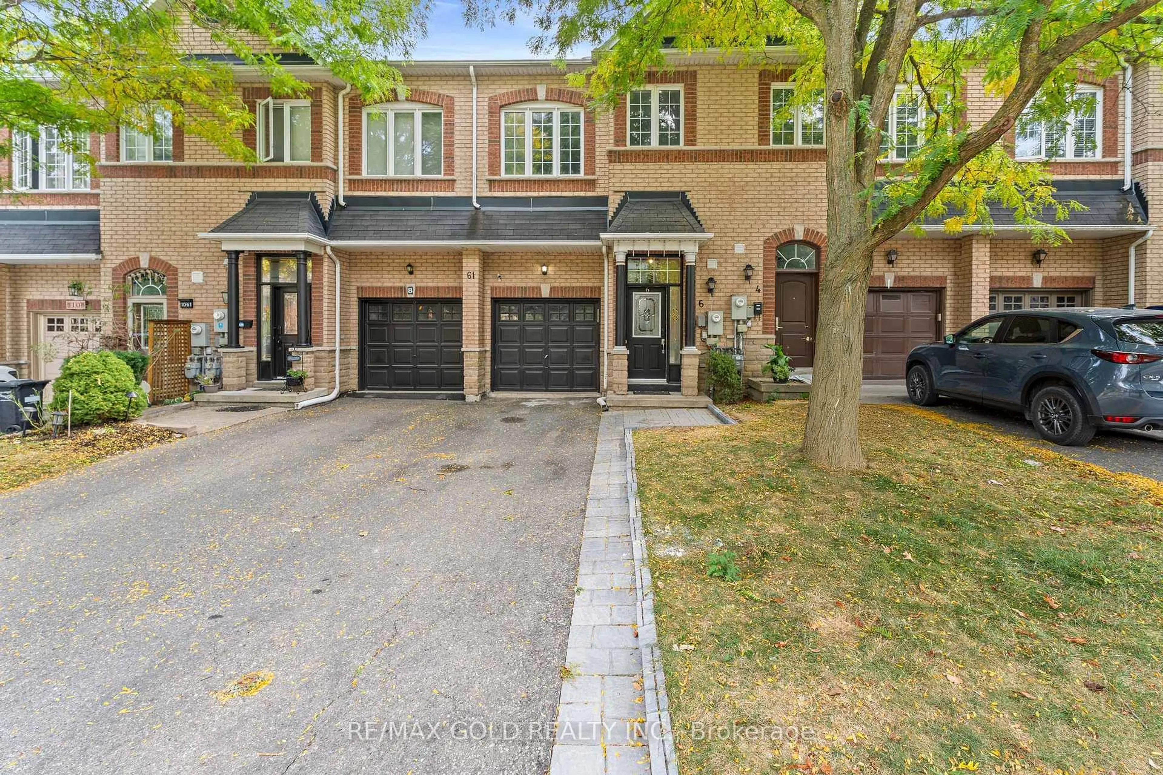 Unknown for 61 Nelson St #6, Brampton Ontario L6X 1C4