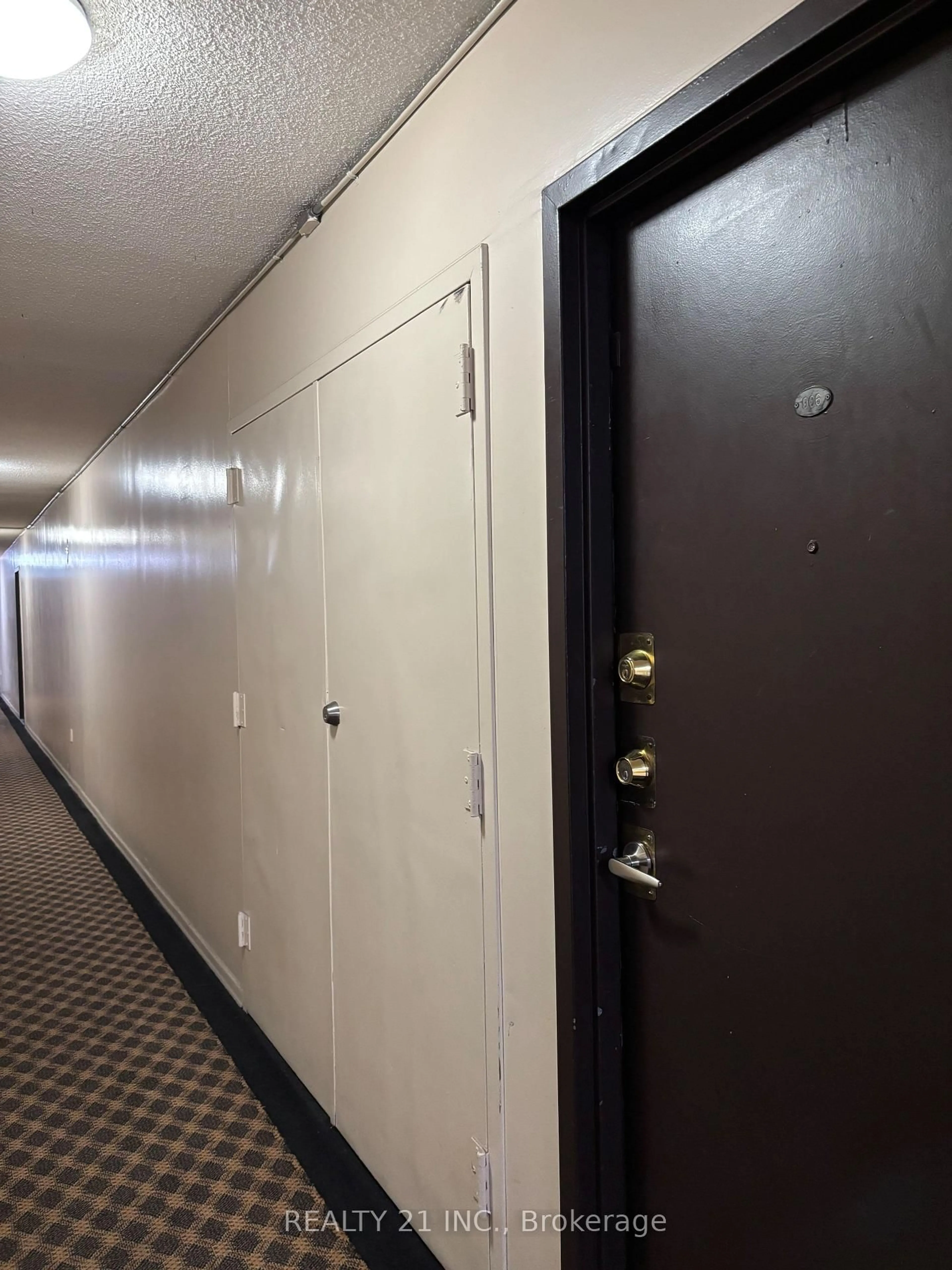 A pic of a room for 50 Lotherton Ptwy #906, Toronto Ontario M6B 2G8
