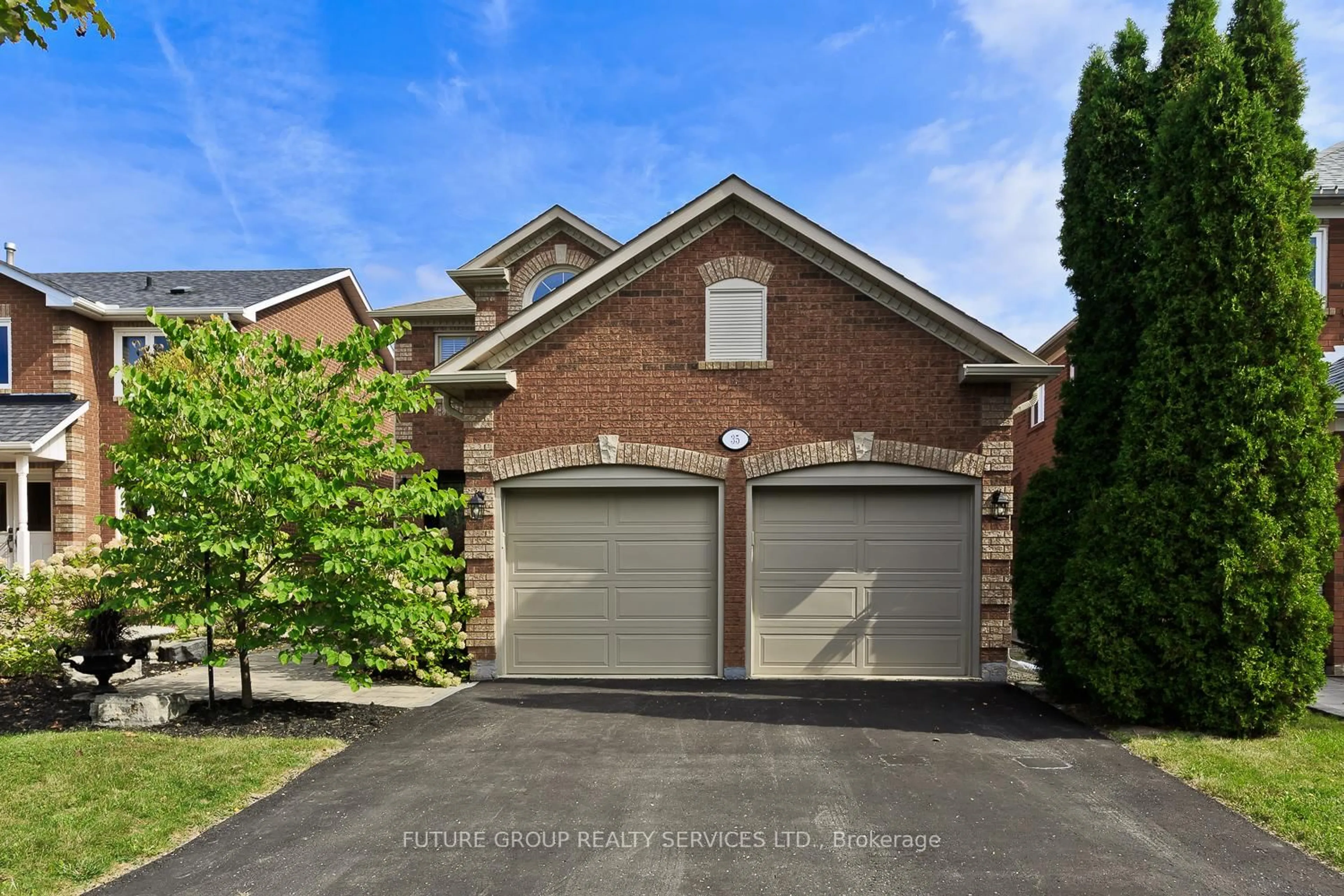 Home with brick exterior material, street for 35 Harrop Ave, Halton Hills Ontario L7G 5R4