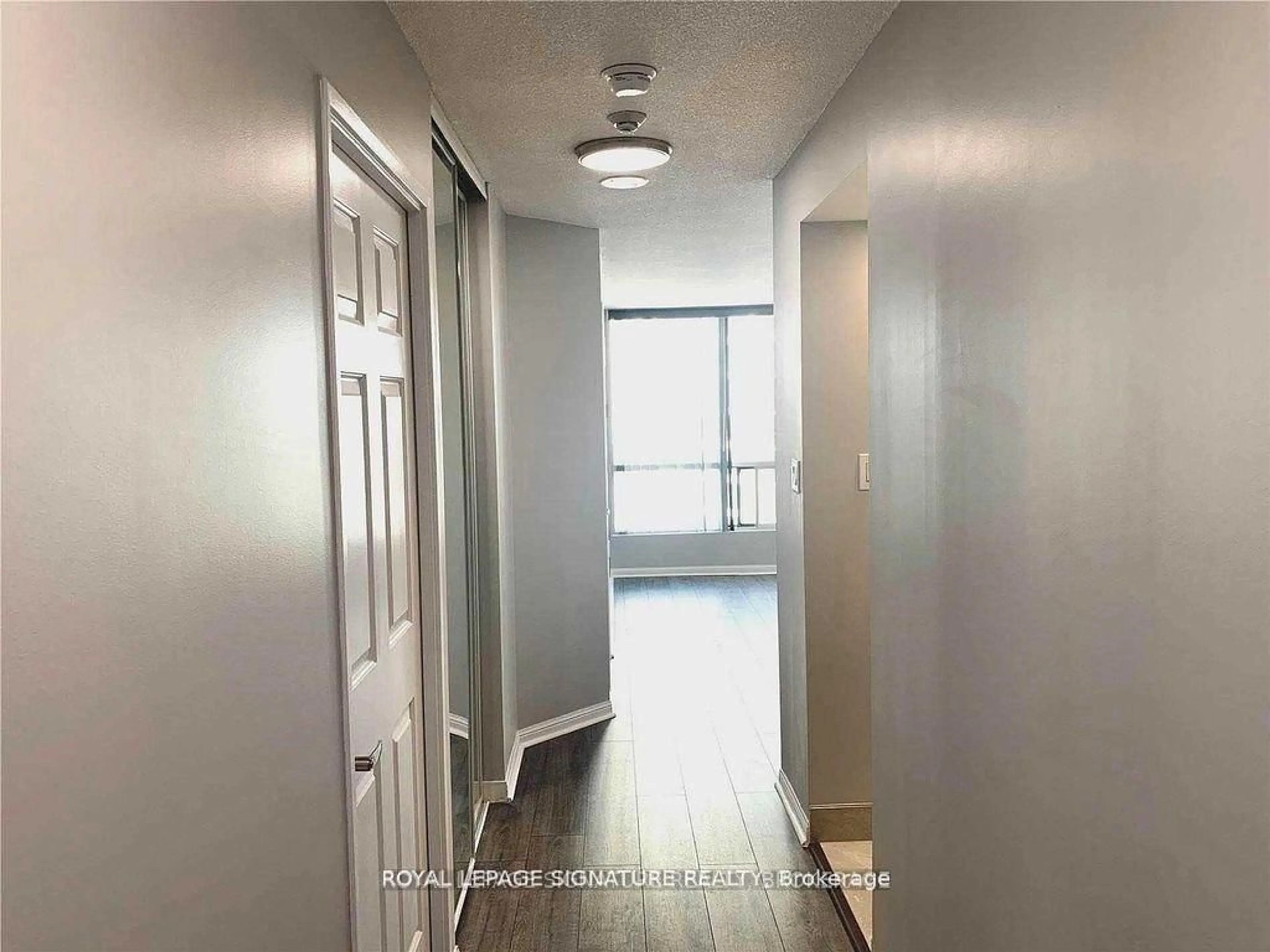 Unknown for 101 Subway Cres #1414, Toronto Ontario M9B 6K4