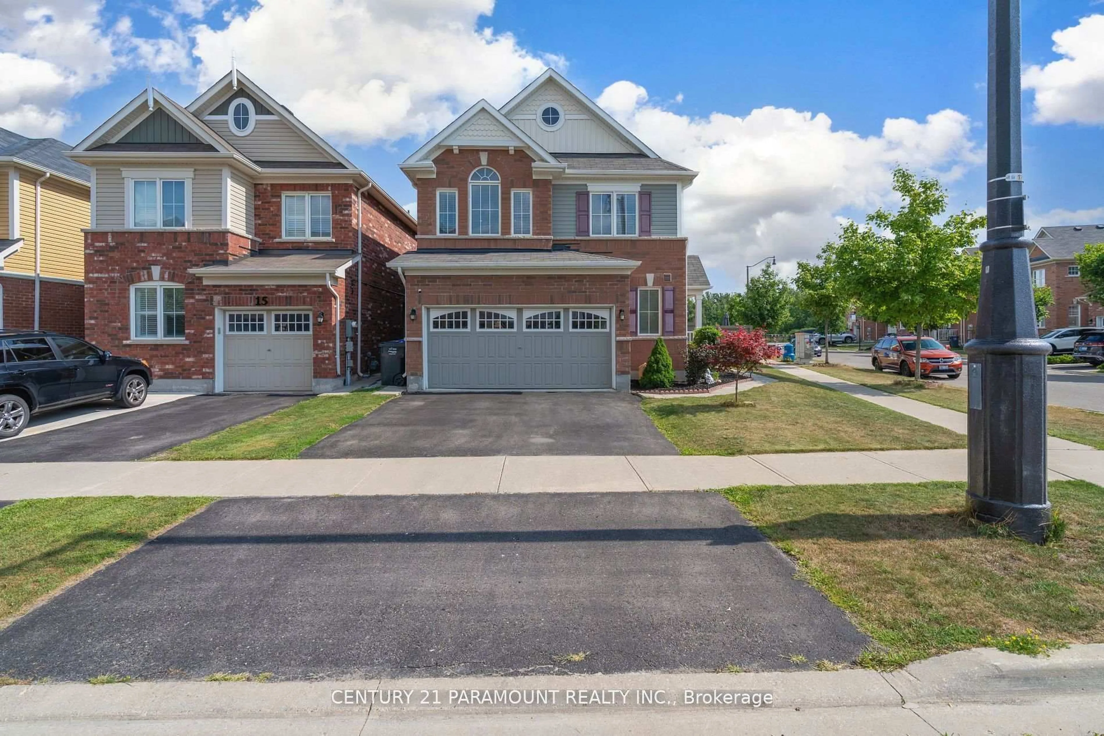 Home with brick exterior material, street for 39 Fenchurch Dr, Brampton Ontario L7A 4G1