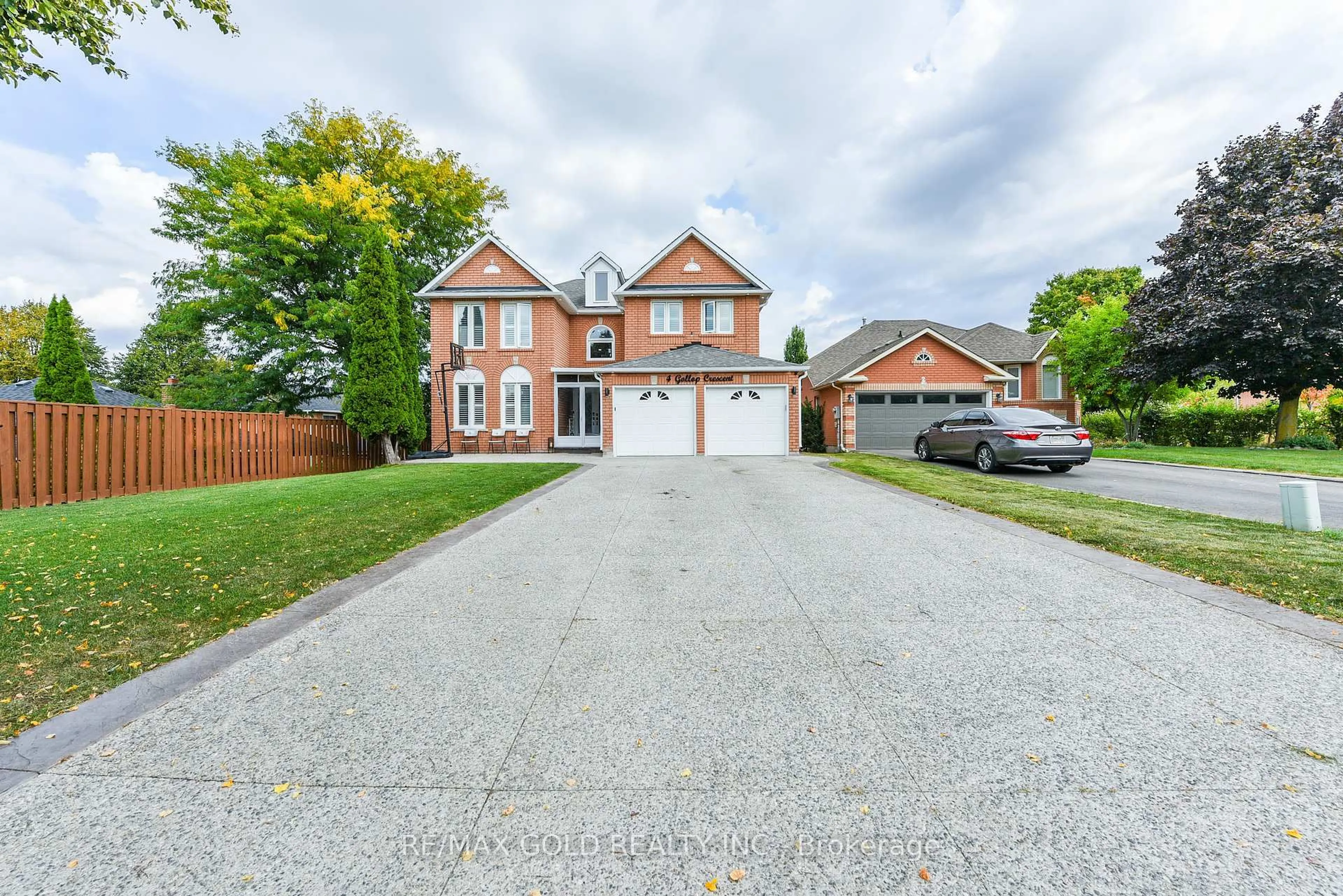 Home with brick exterior material, street for 4 Gollop Cres, Halton Hills Ontario L7G 5N9