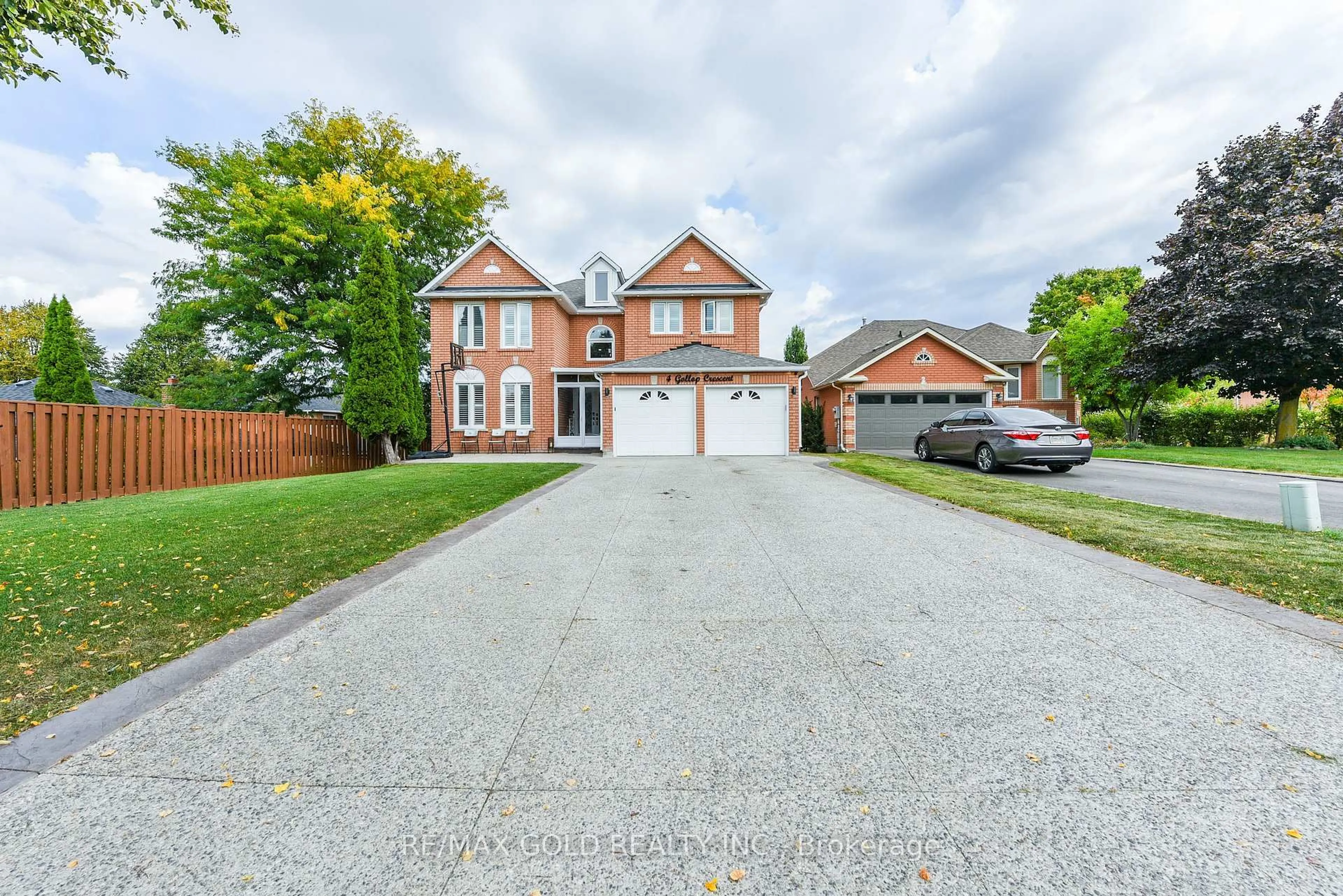 Home with brick exterior material, street for 4 Gollop Cres, Halton Hills Ontario L7G 5N9