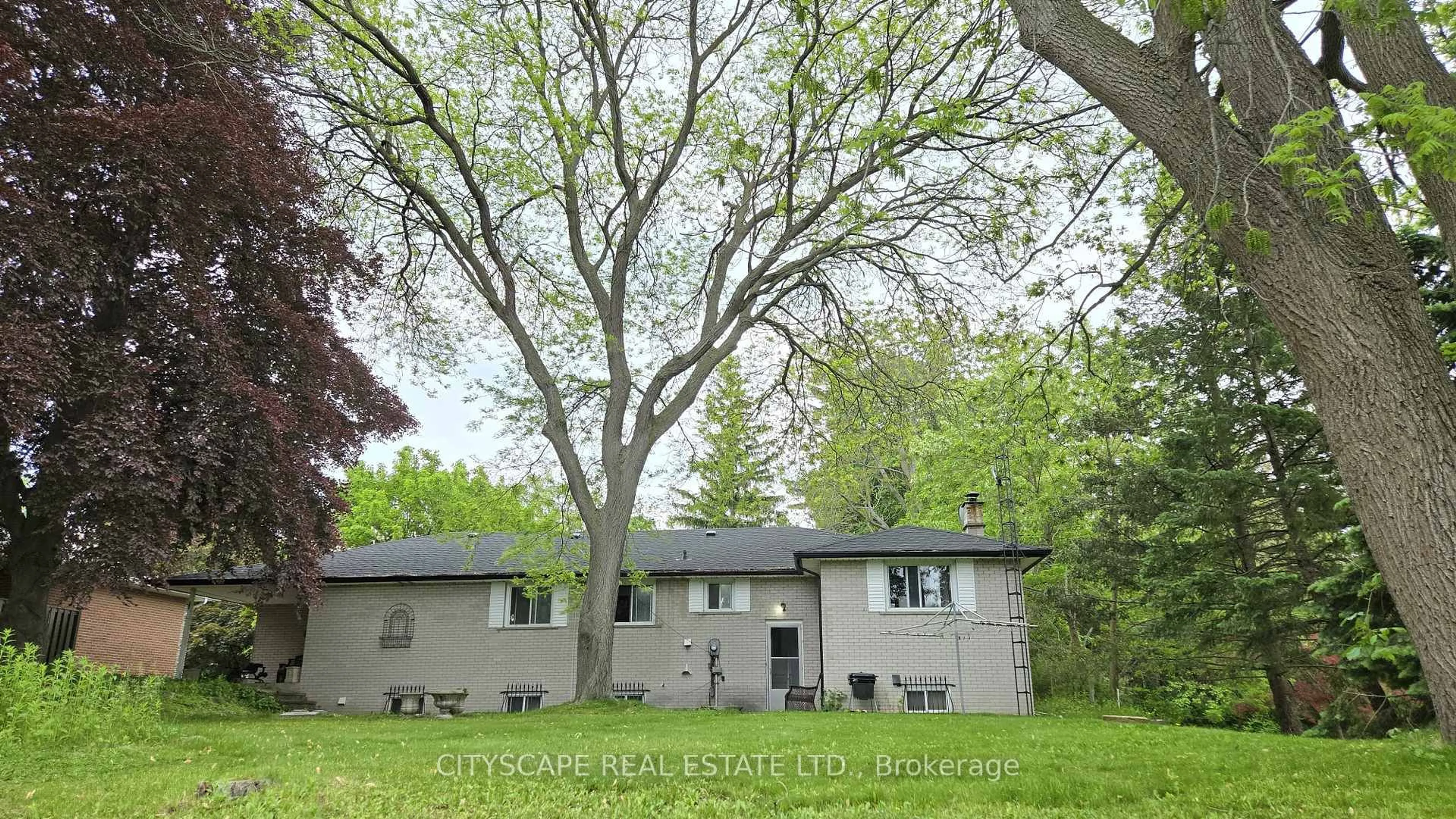 Unknown for 787 Dack Blvd, Mississauga Ontario L5H 1E5