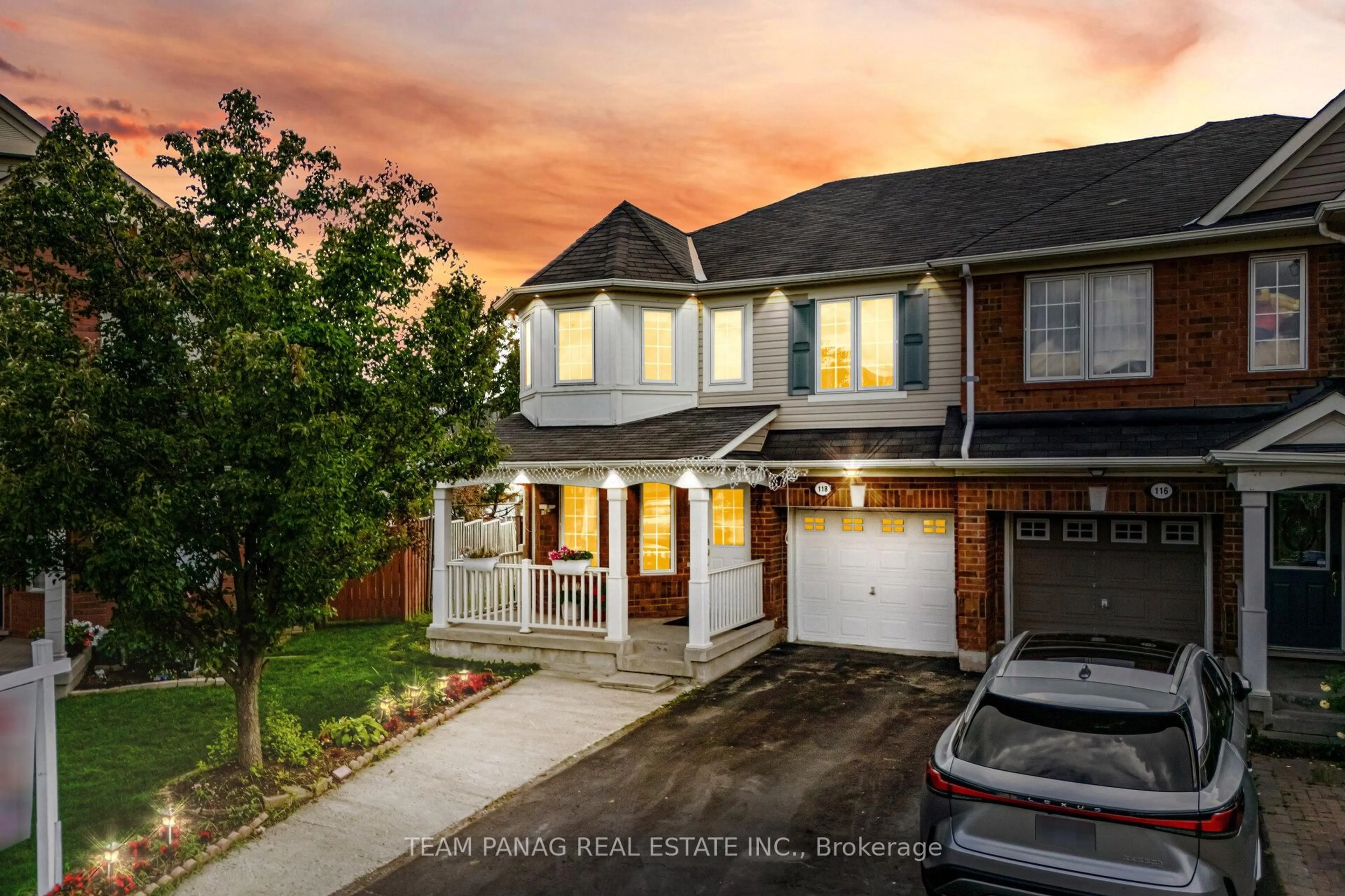 Unknown for 118 Decker Hollow Circ, Brampton Ontario L6X 0L5