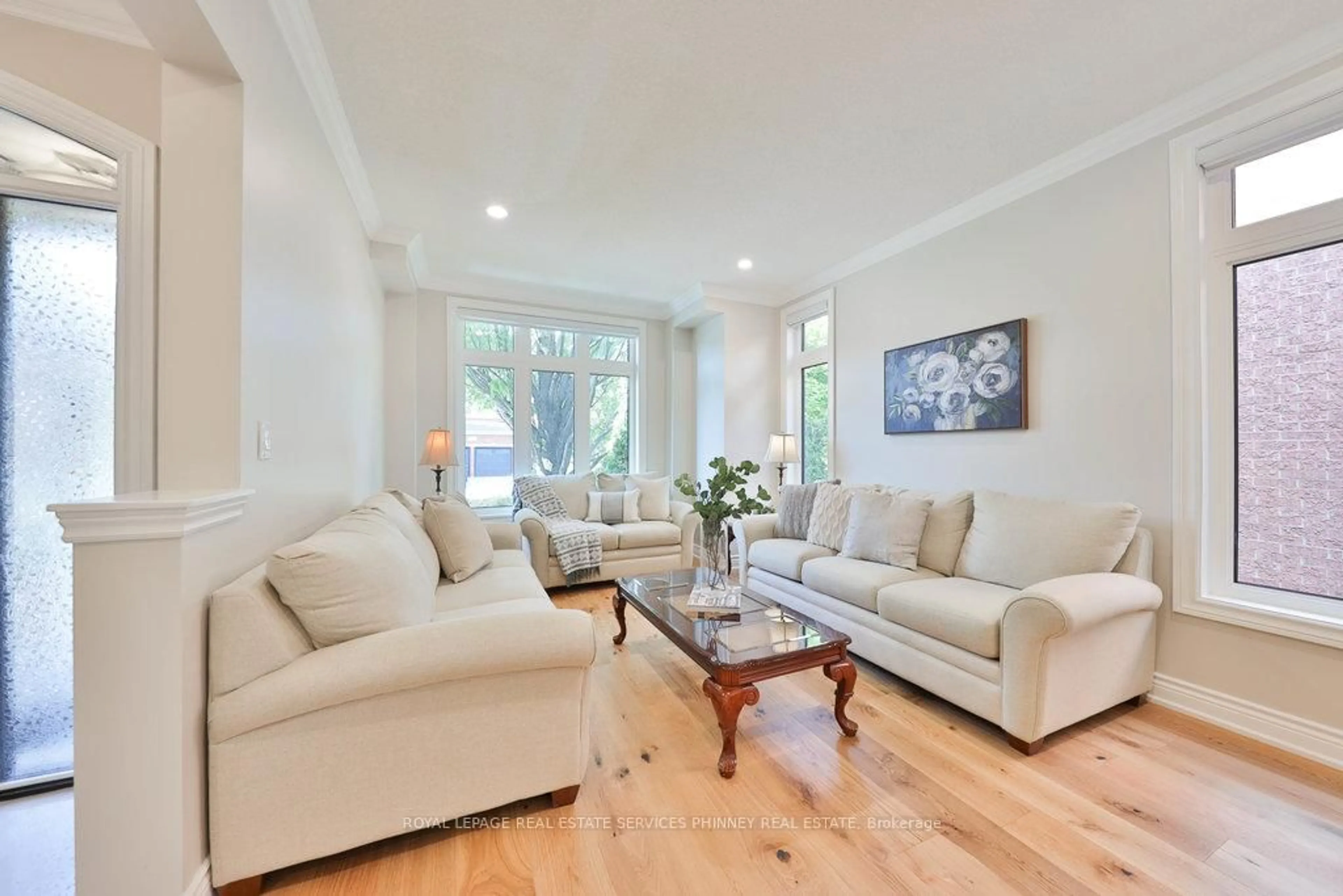 Living room with furniture, unknown for 1212 Grace Dr, Oakville Ontario L6H 6T5