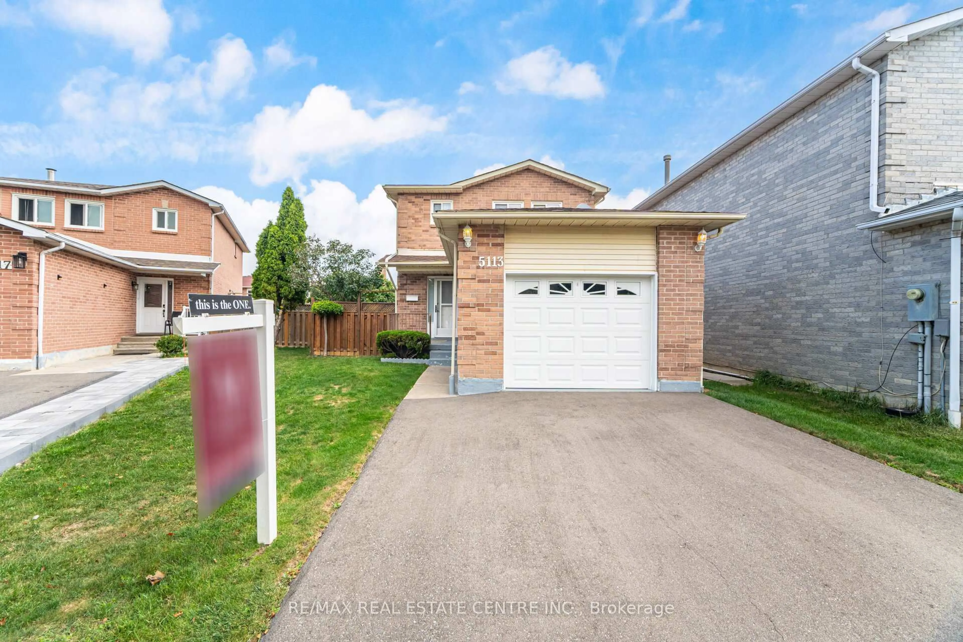 Unknown for 5113 Palomar Cres, Mississauga Ontario L5R 2X5