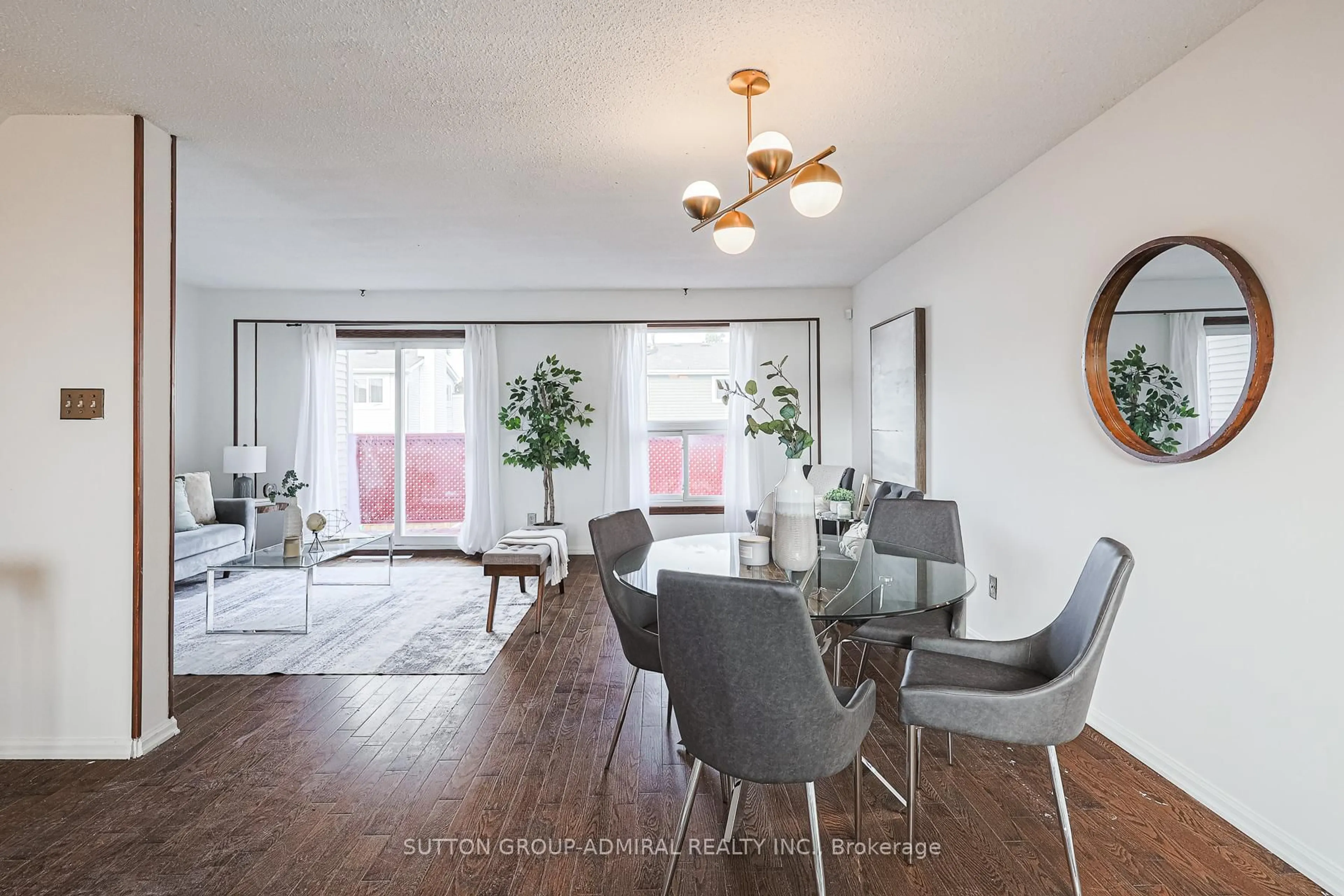 Dining room, wood/laminate floor for 38 Macassa Crt, Brampton Ontario L6Z 1B3