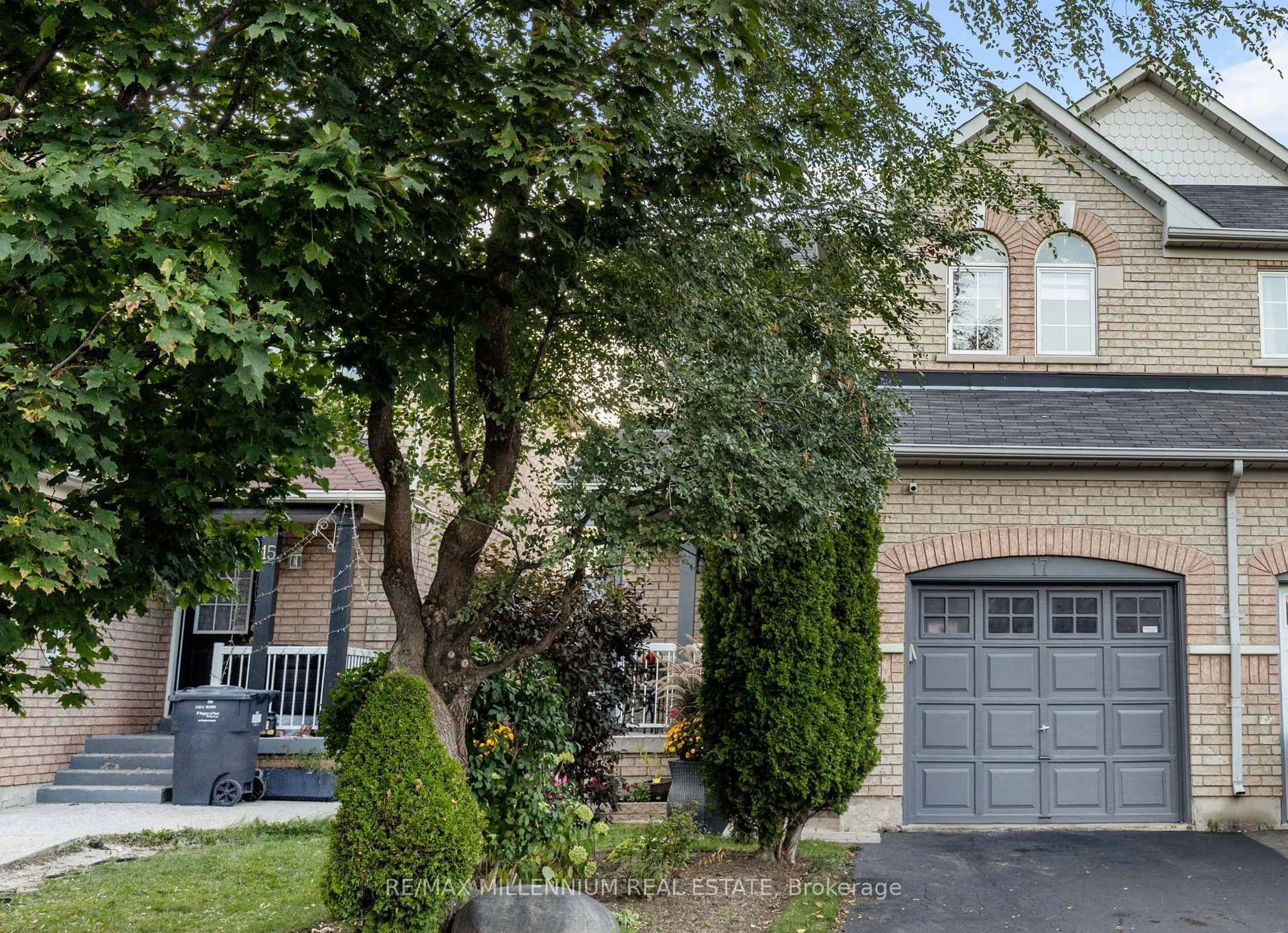 Home with brick exterior material, street for 17 Prince Cres, Brampton Ontario L7A 2C9