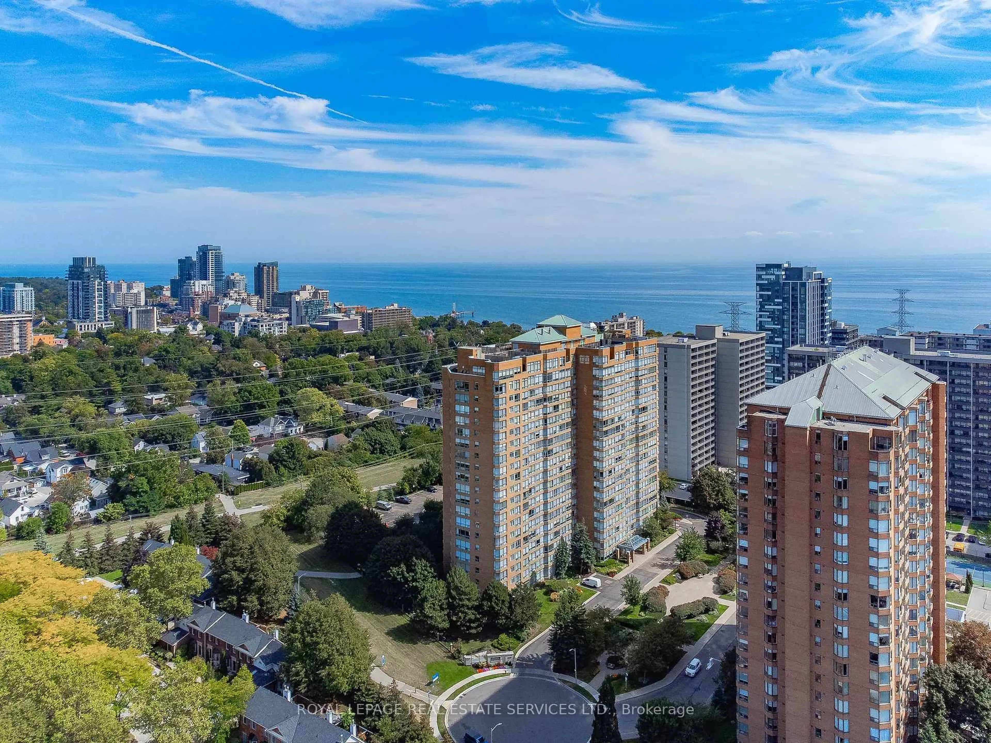 A pic from outside/outdoor area/front of a property/back of a property/a pic from drone, city buildings view from balcony for 1276 Maple Crossing Blvd #614, Burlington Ontario L7S 2J9