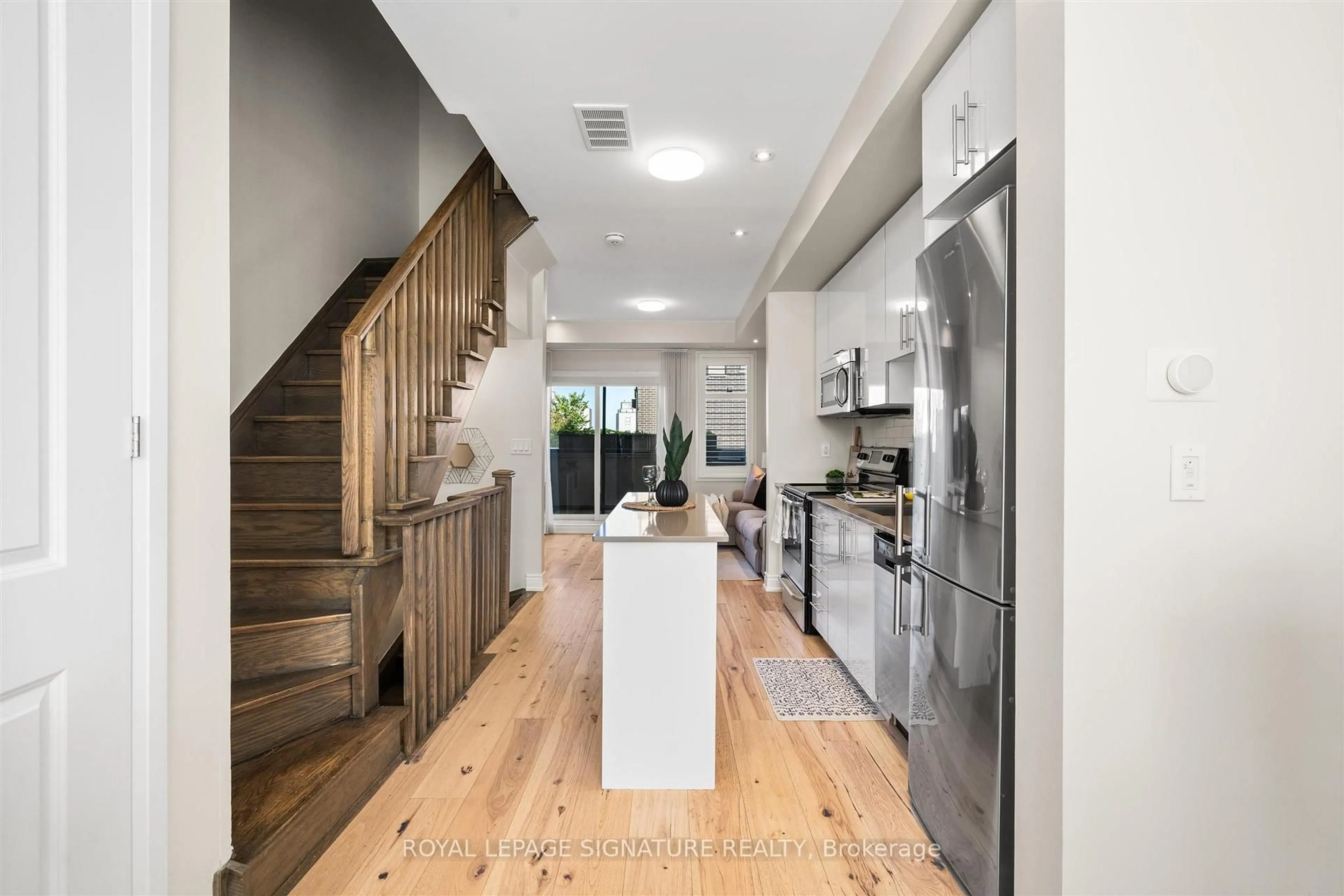 Unknown for 120 Frederick Tisdale Dr #2, Toronto Ontario M3K 0A8