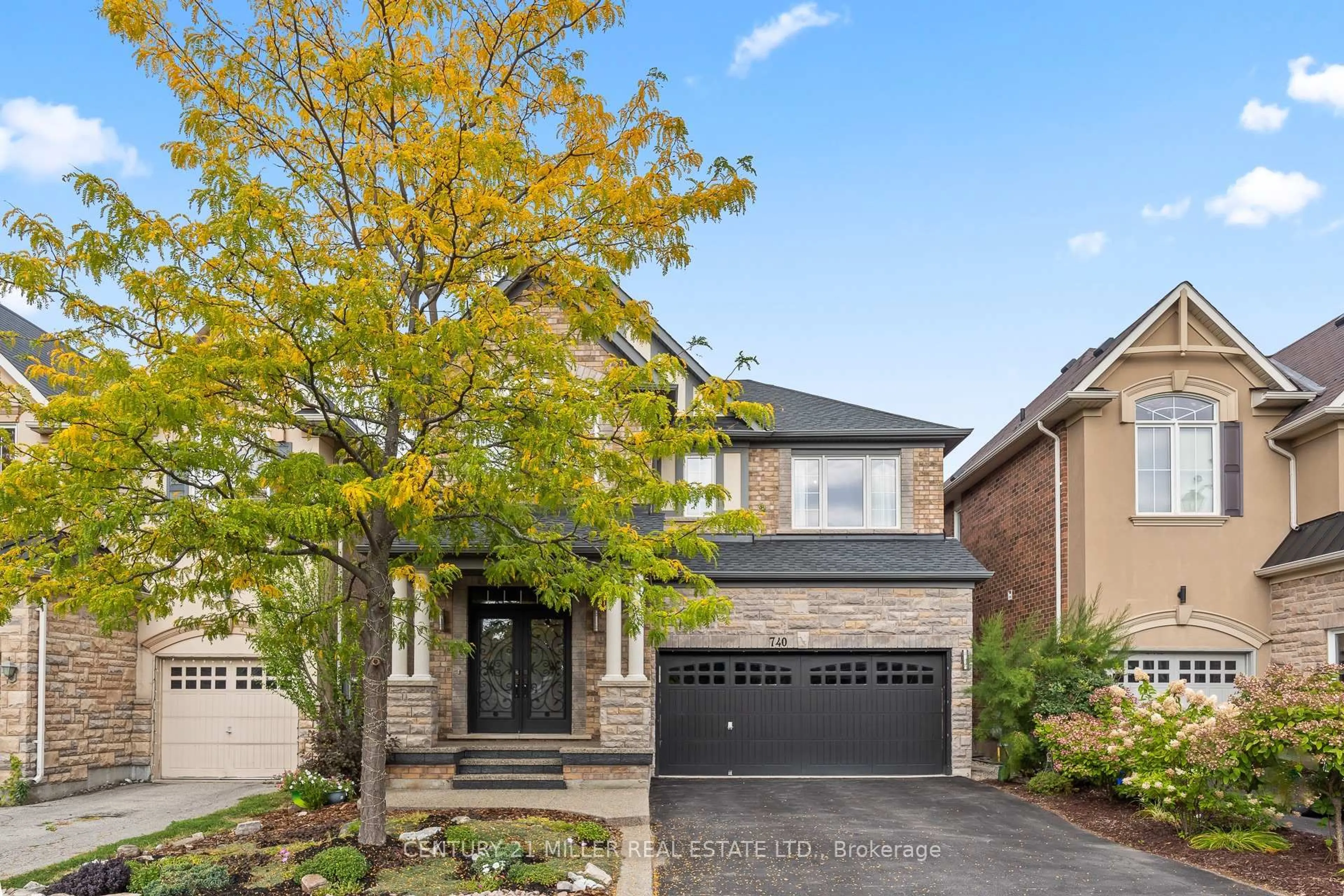 Home with brick exterior material, street for 740 Casarin Cres, Milton Ontario L9T 3K6