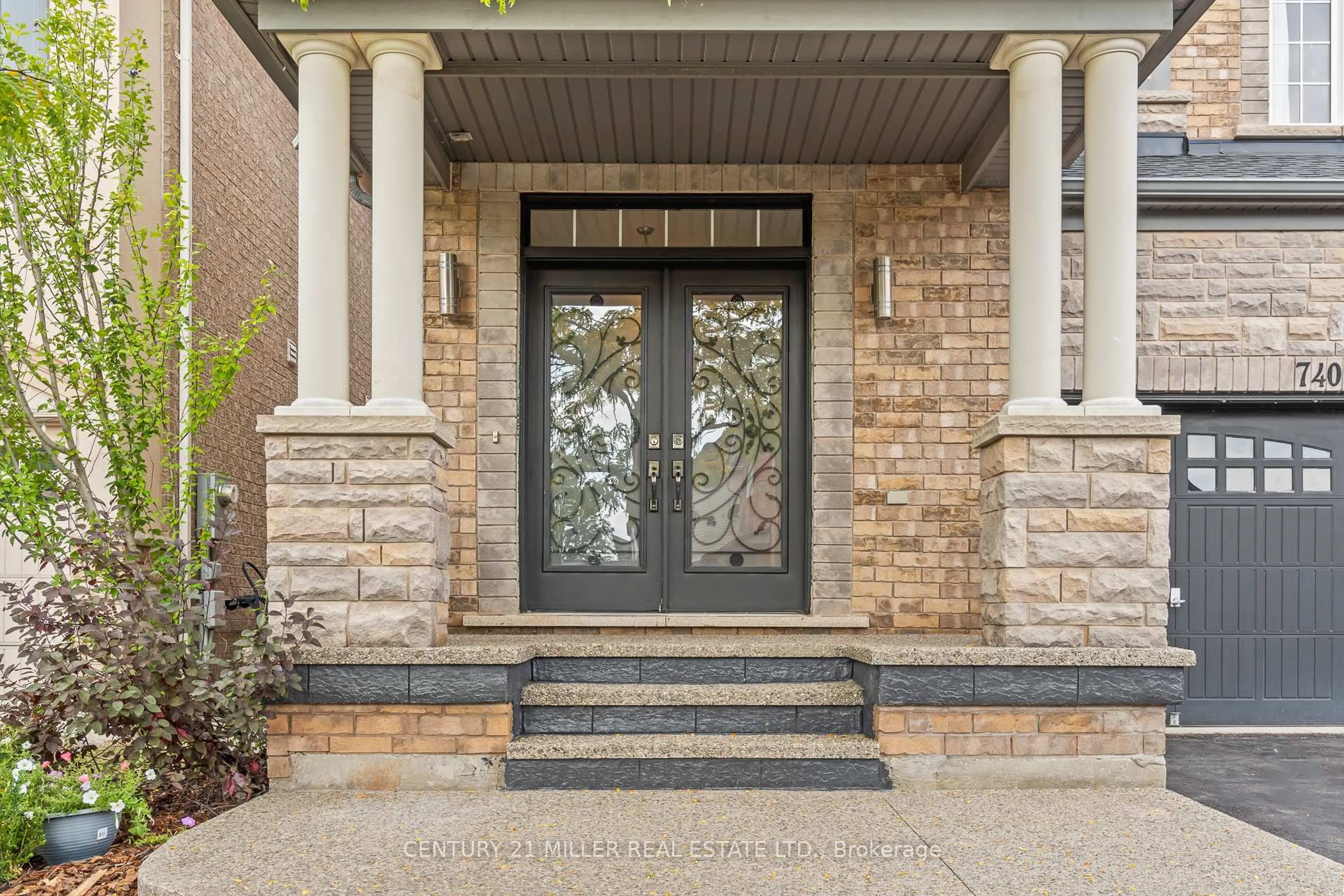 Home with brick exterior material, street for 740 Casarin Cres, Milton Ontario L9T 3K6