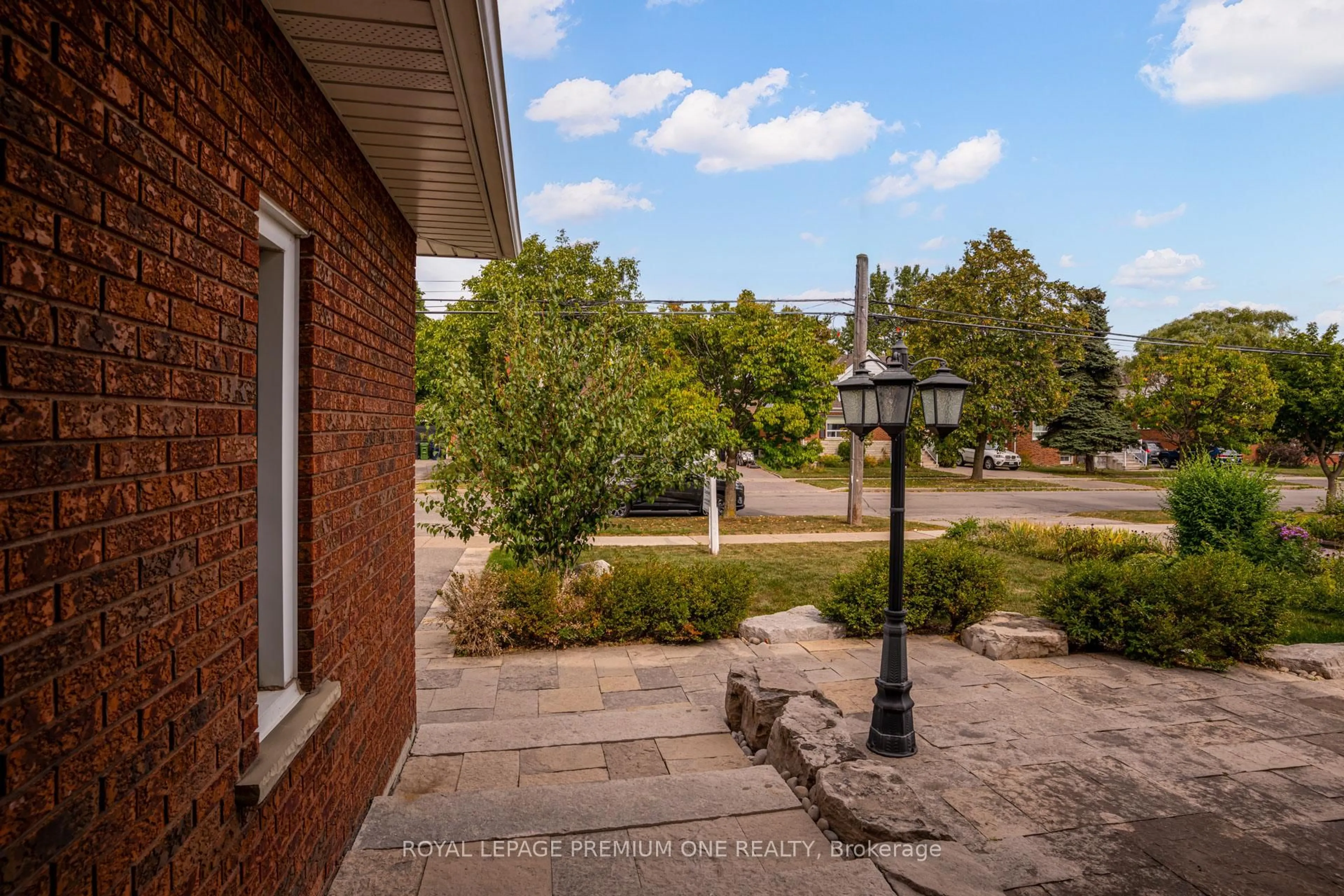 Patio, unknown for 41 Whitley Ave, Toronto Ontario M3K 1A1
