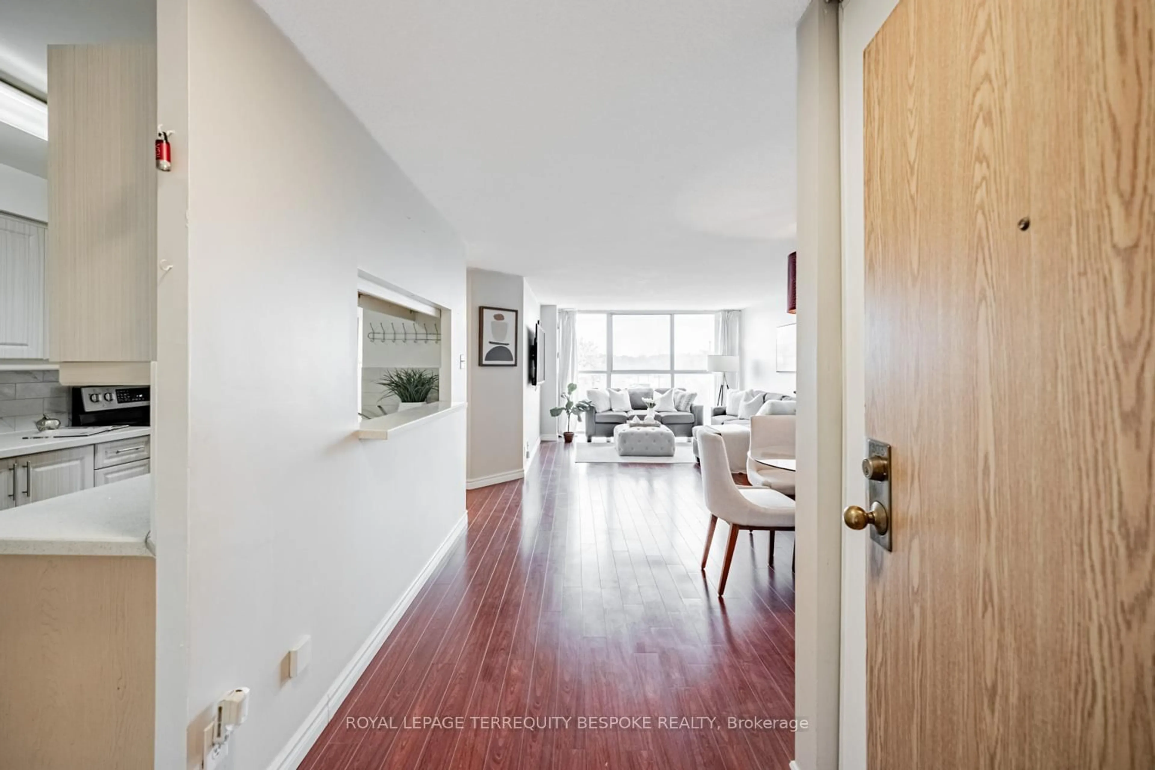 Unknown for 25 Trailwood Dr #303, Mississauga Ontario L4Z 3K9