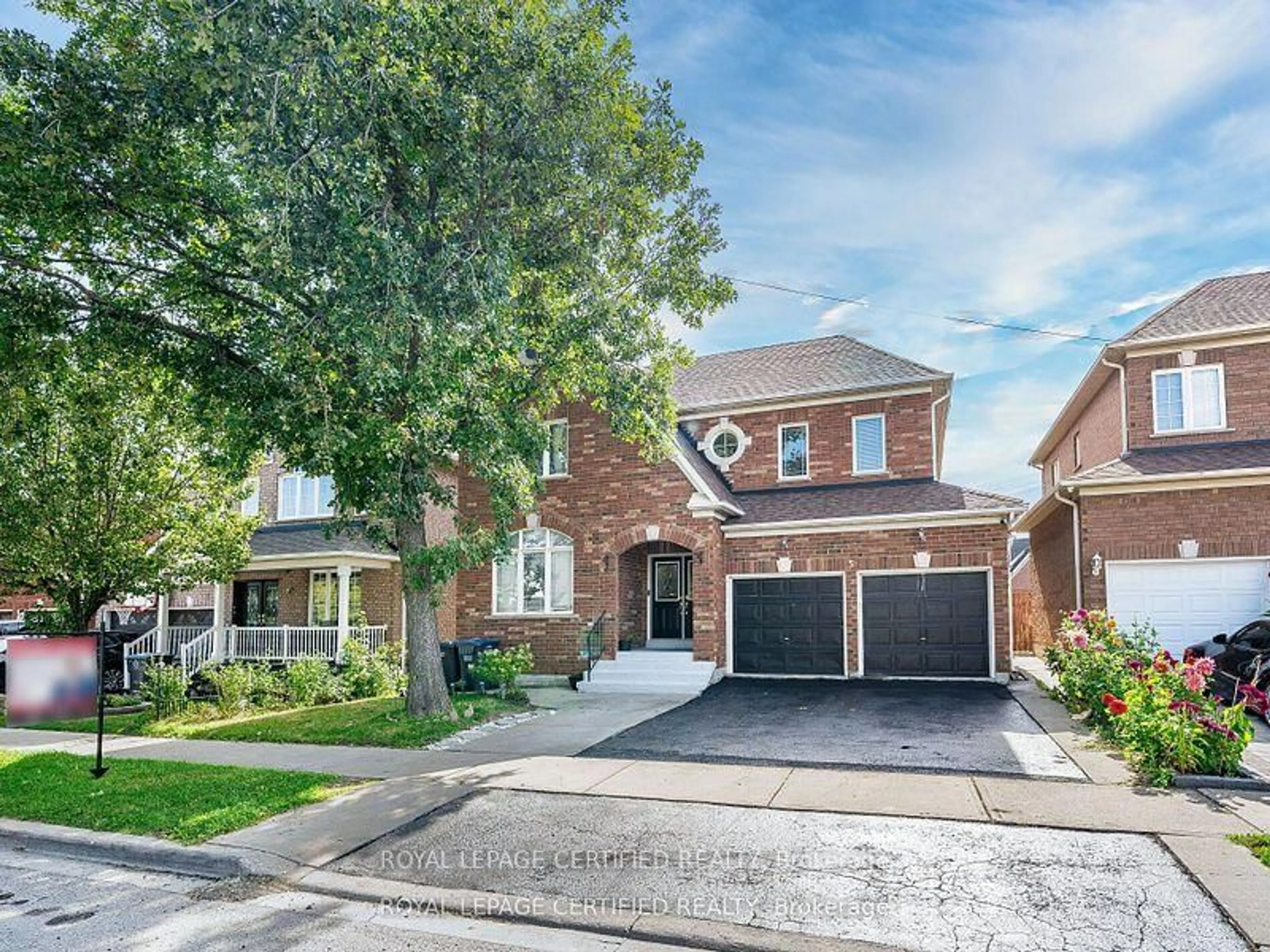 Home with brick exterior material, street for 5 Treeline Blvd, Brampton Ontario L6P 1C4