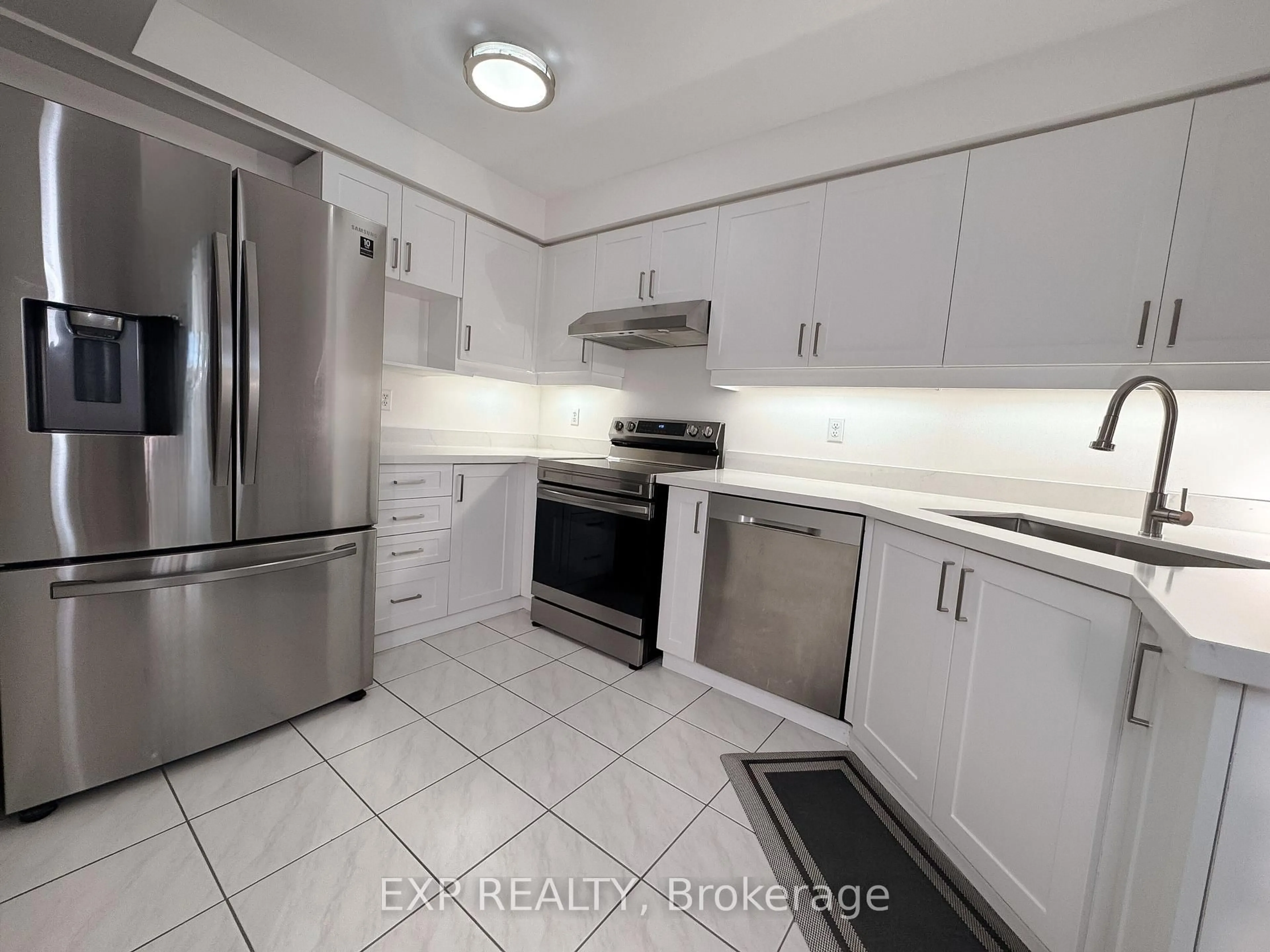 Standard kitchen, unknown for 9900 McLaughlin Rd #55, Brampton Ontario L6X 4Y3