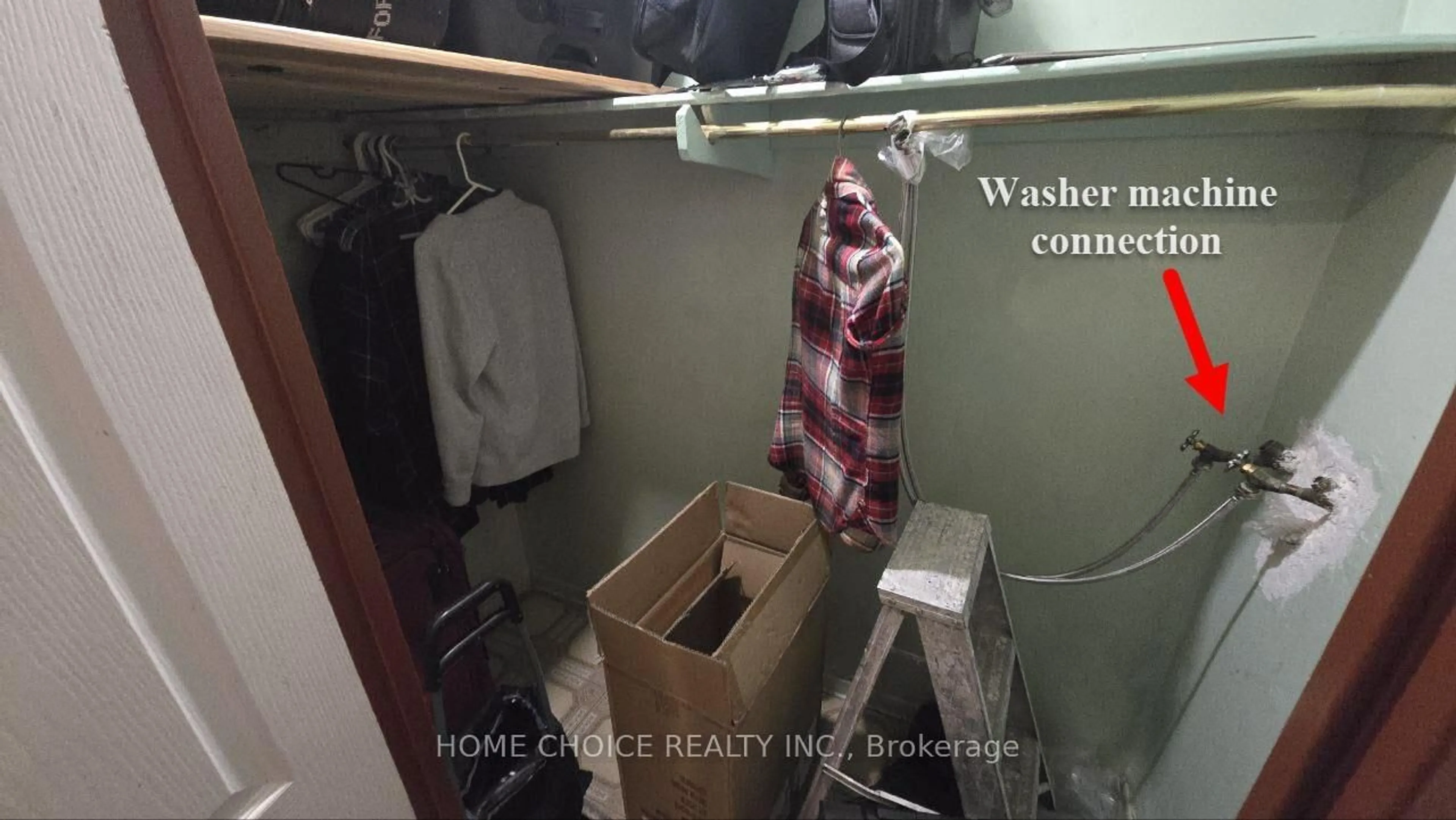 Laundry room for 3460 Keele St #921, Toronto Ontario M3J 1L9