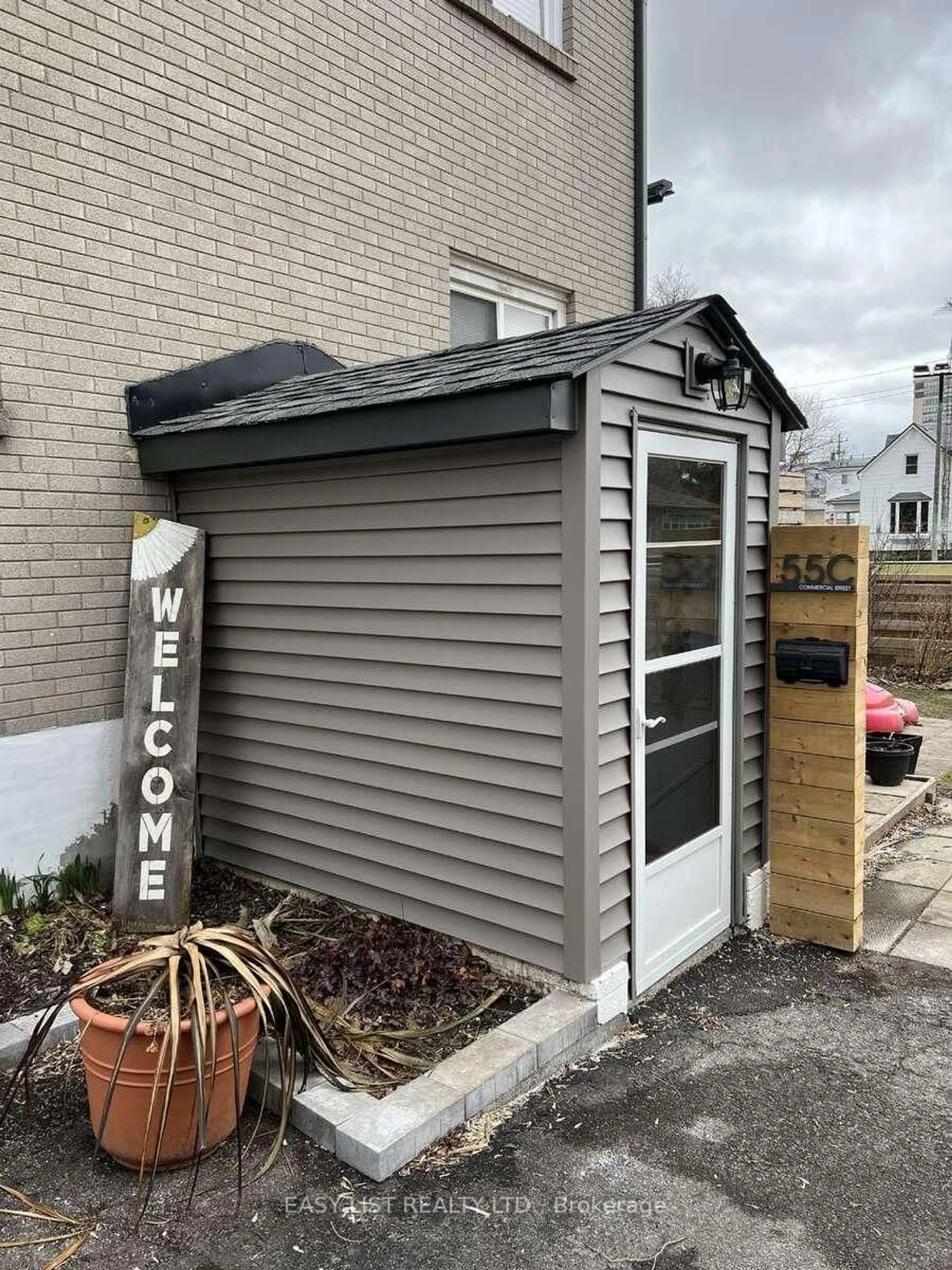 Unknown for 55 Commercial St, Milton Ontario L9T 2H6