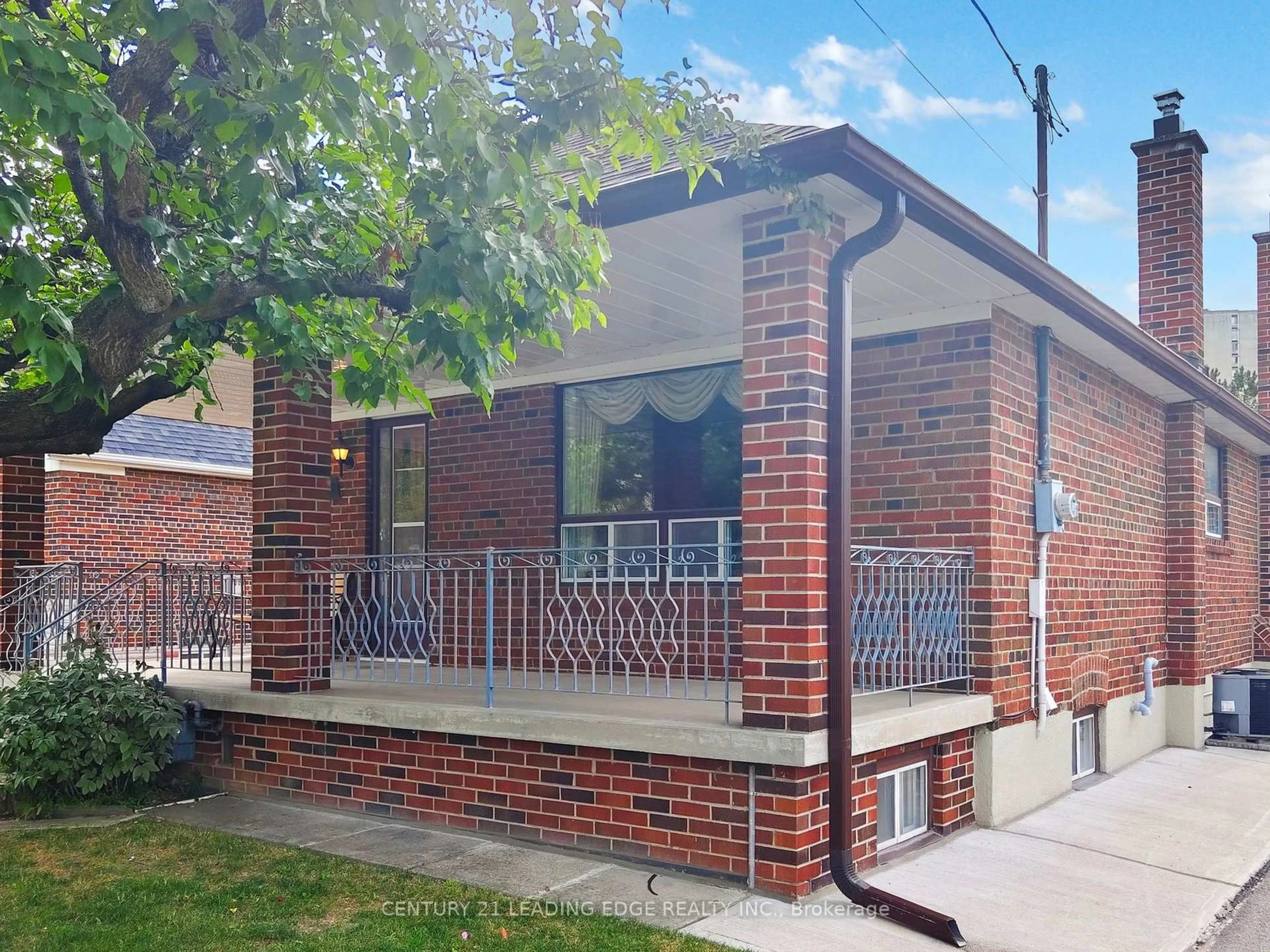 Home with brick exterior material, street for 33 Monarchdale Ave, Toronto Ontario M6M 2S6