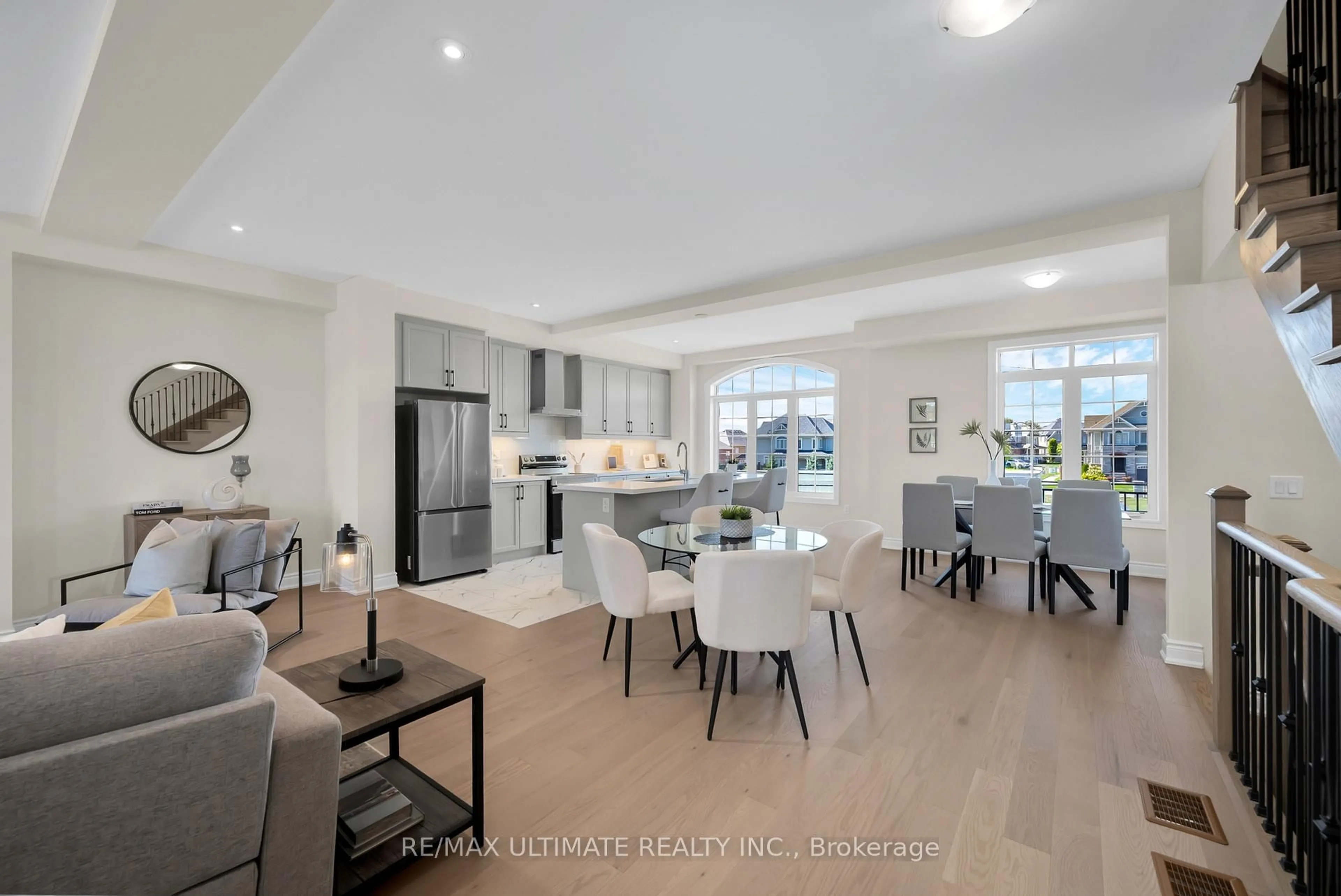 Open concept kitchen, ceramic/tile floor for 67 Hayrake St, Brampton Ontario L6Z 0K1