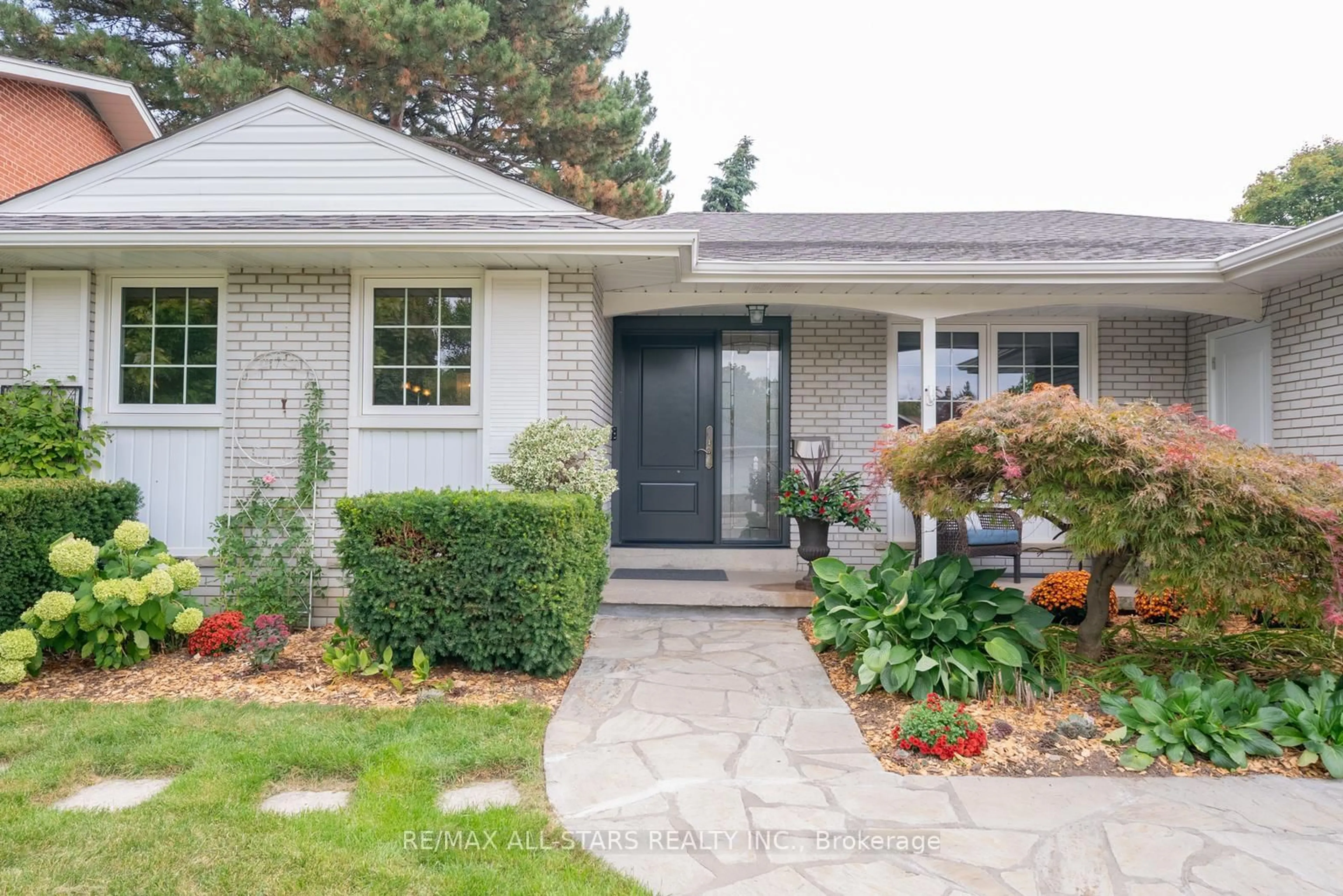 Unknown for 357 Markland Dr, Toronto Ontario M9C 1S1