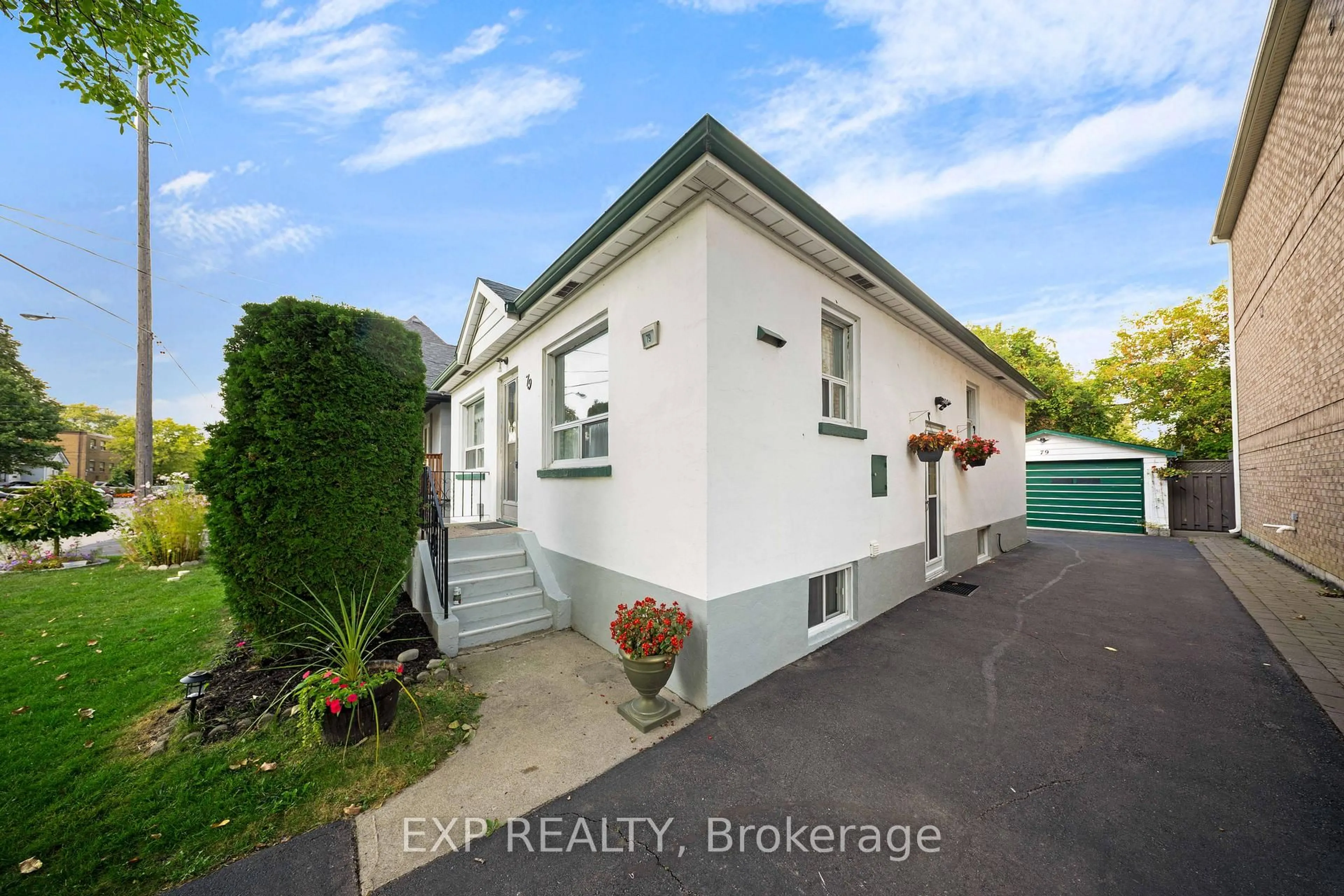 A pic from outside/outdoor area/front of a property/back of a property/a pic from drone, street for 79 Sixteenth St, Toronto Ontario M8V 3J9