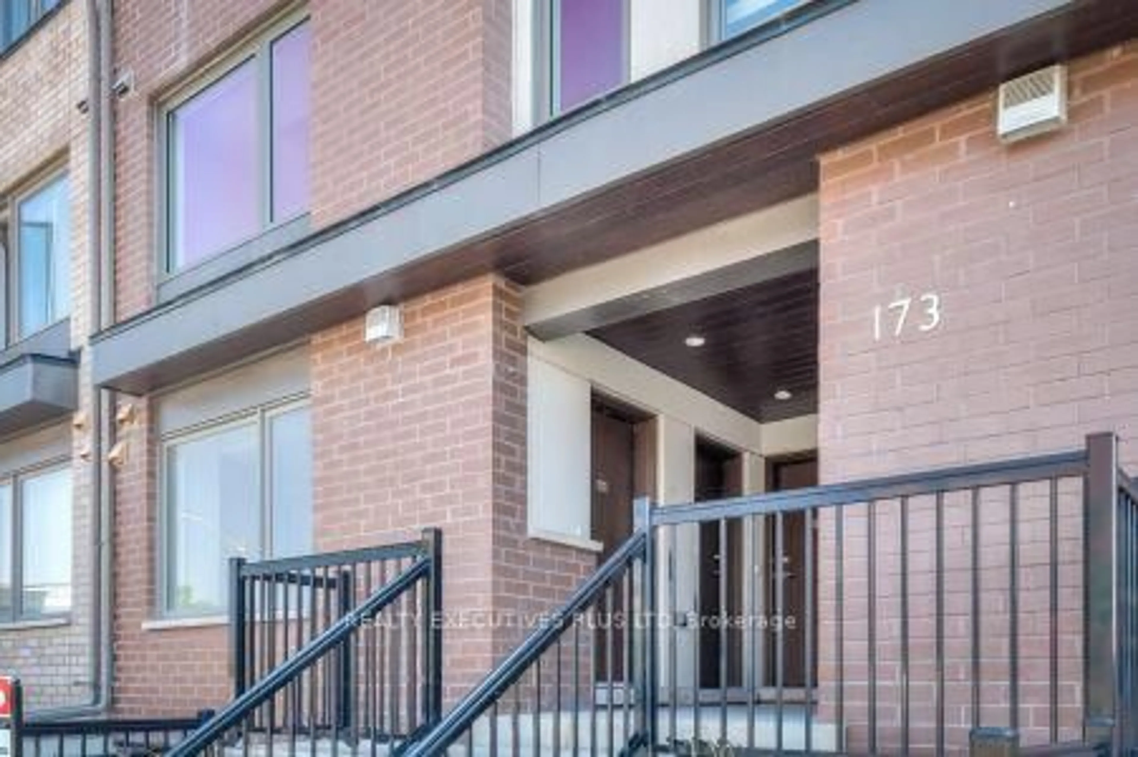 Unknown for 173 William Duncan Rd #2, Toronto Ontario M3K 0B8
