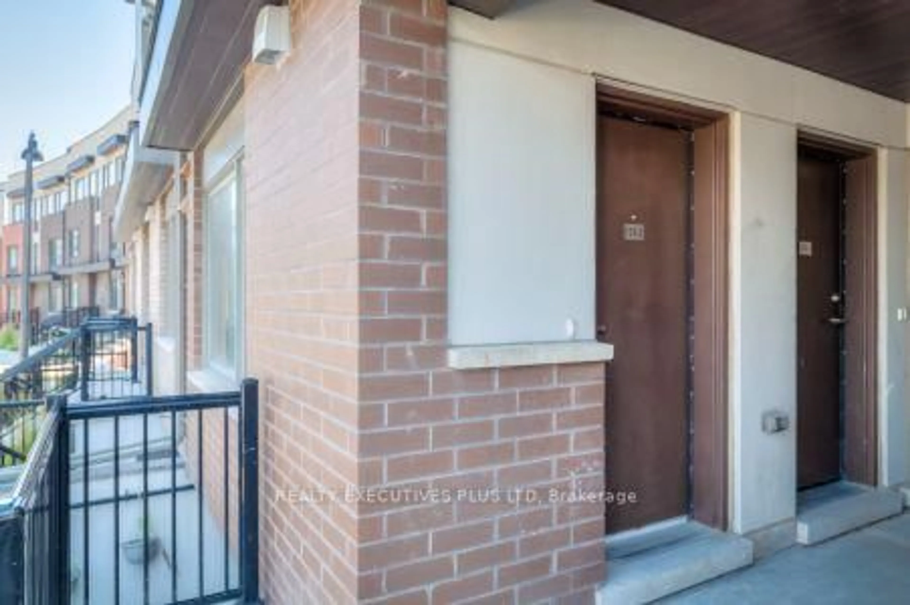 Unknown for 173 William Duncan Rd #2, Toronto Ontario M3K 0B8
