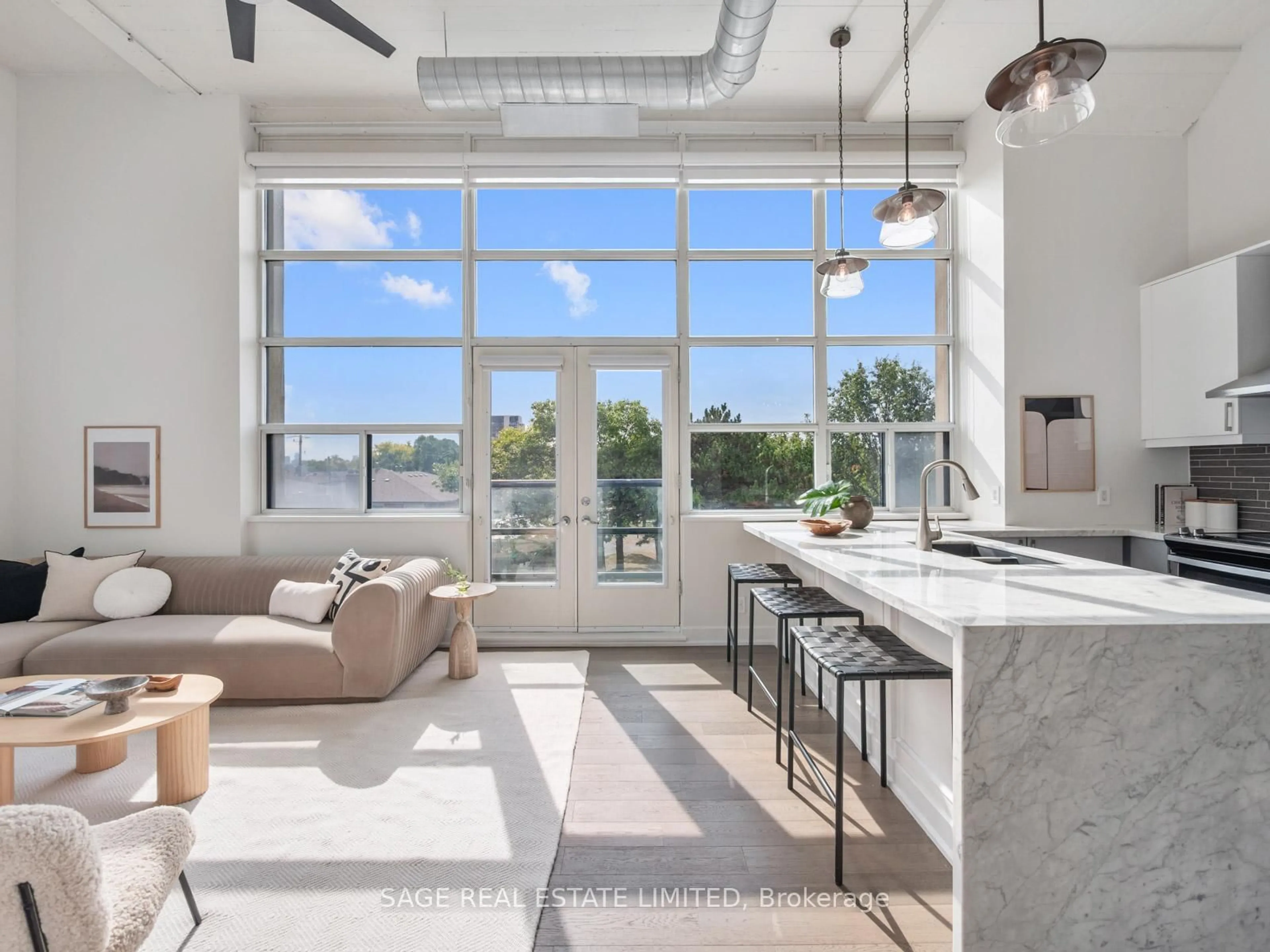 Open concept kitchen, unknown for 1001 Roselawn Ave #231, Toronto Ontario M6B 4M4