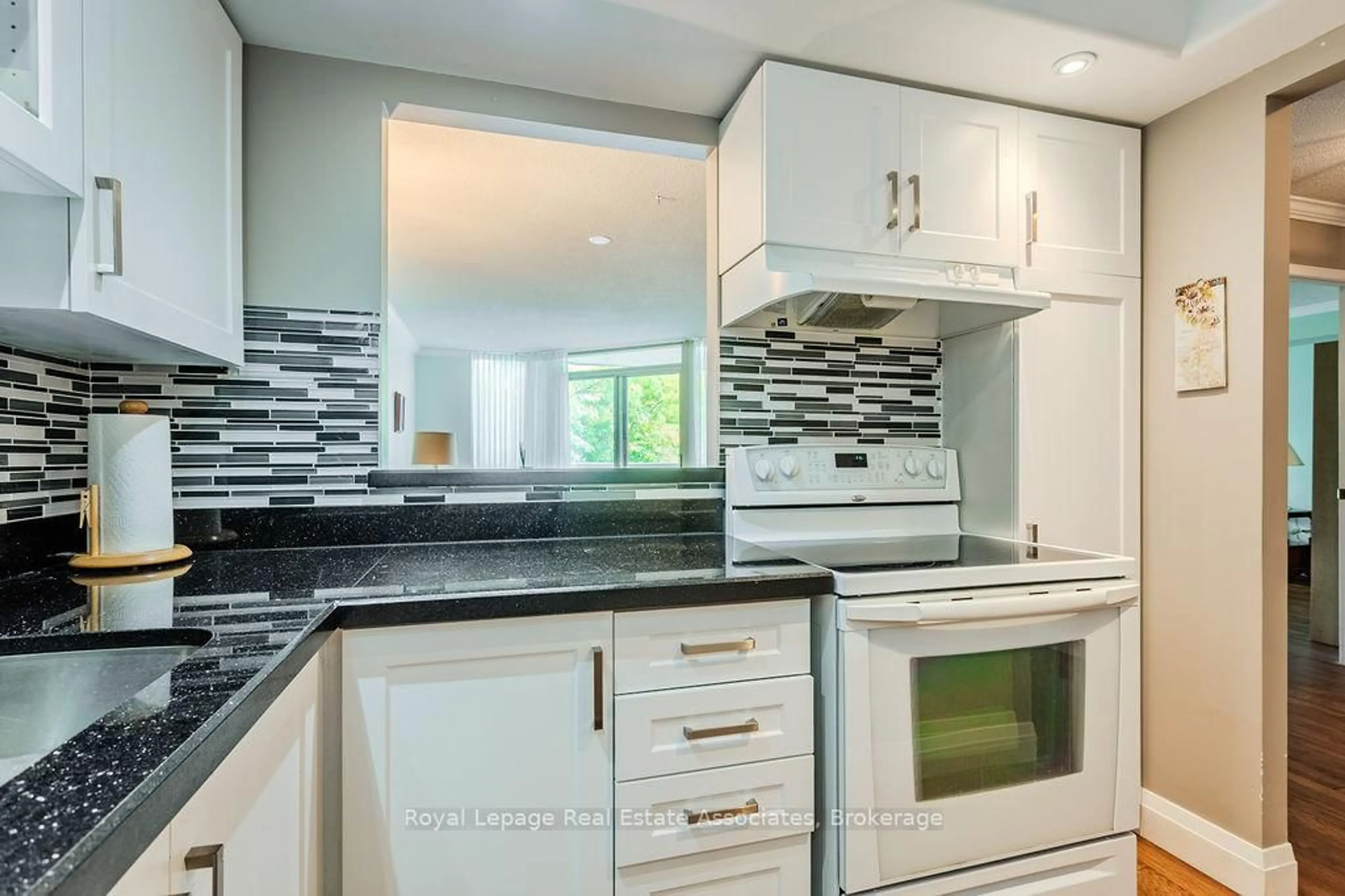 Contemporary kitchen, ceramic/tile floor for 5070 Pinedale Ave #203, Burlington Ontario L7L 5V6