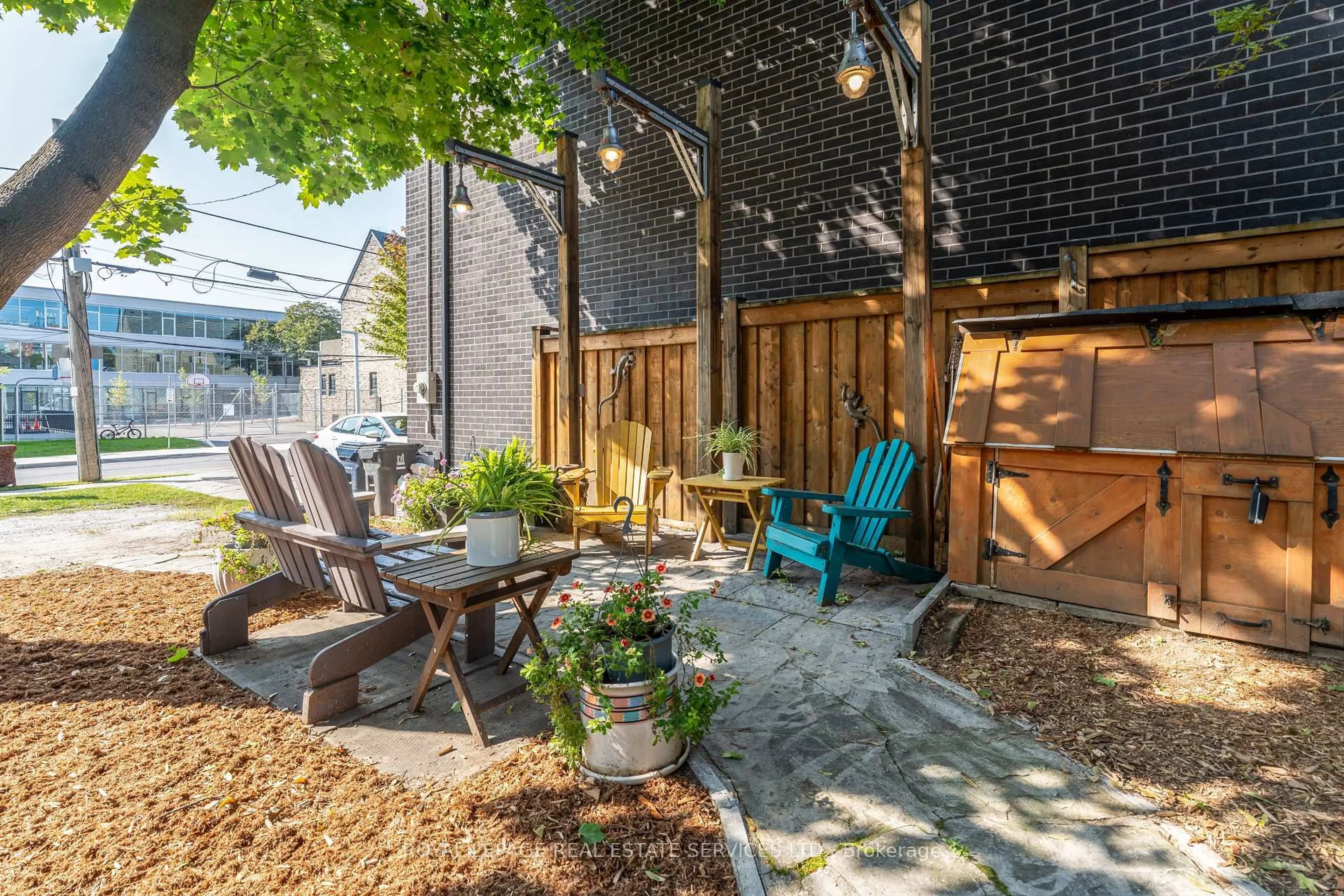 Patio, street for 150 Stanley Ave, Toronto Ontario M8V 1N9