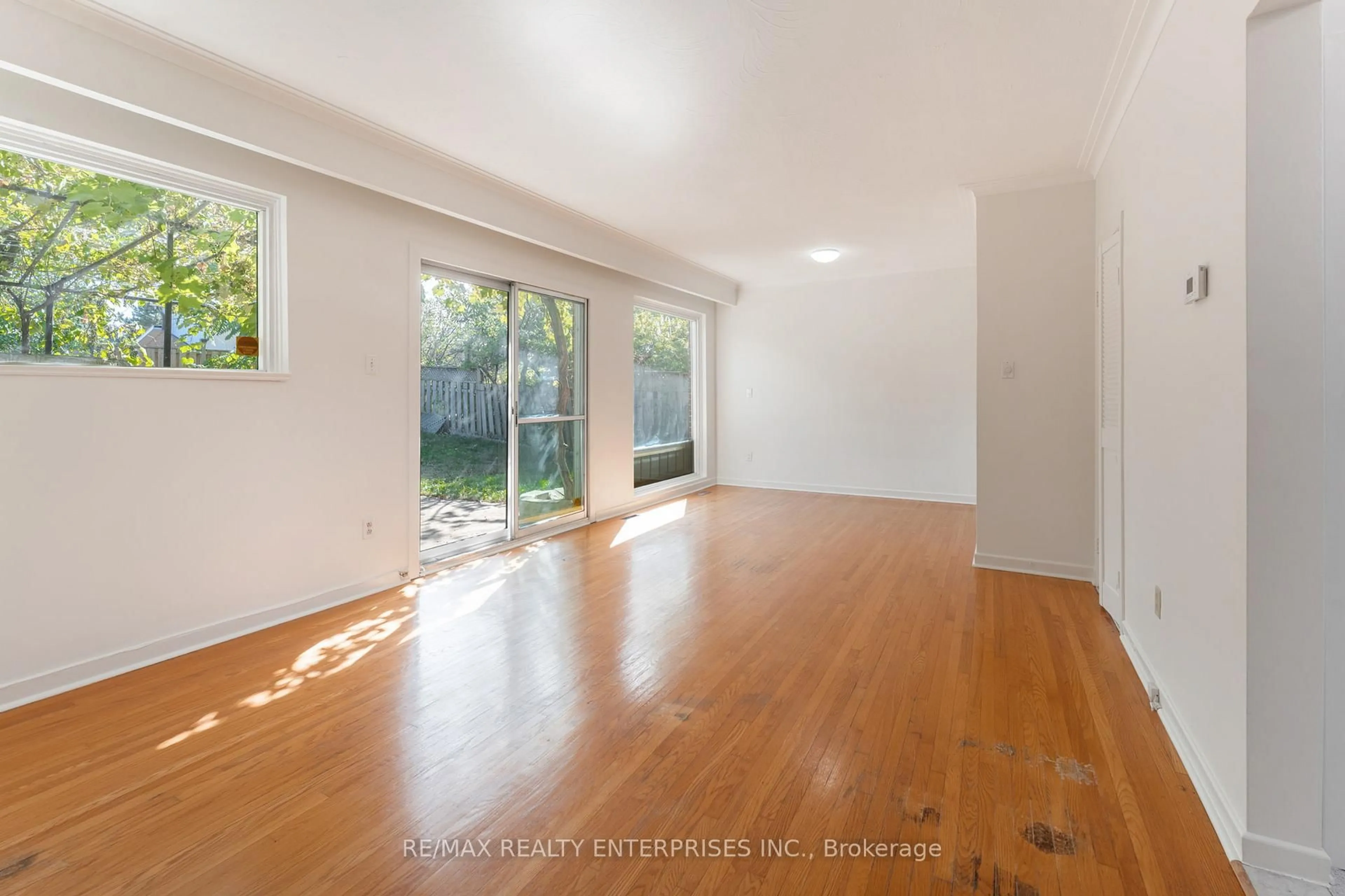 A pic of a room for 85 John Garland Blvd, Toronto Ontario M9V 1N5