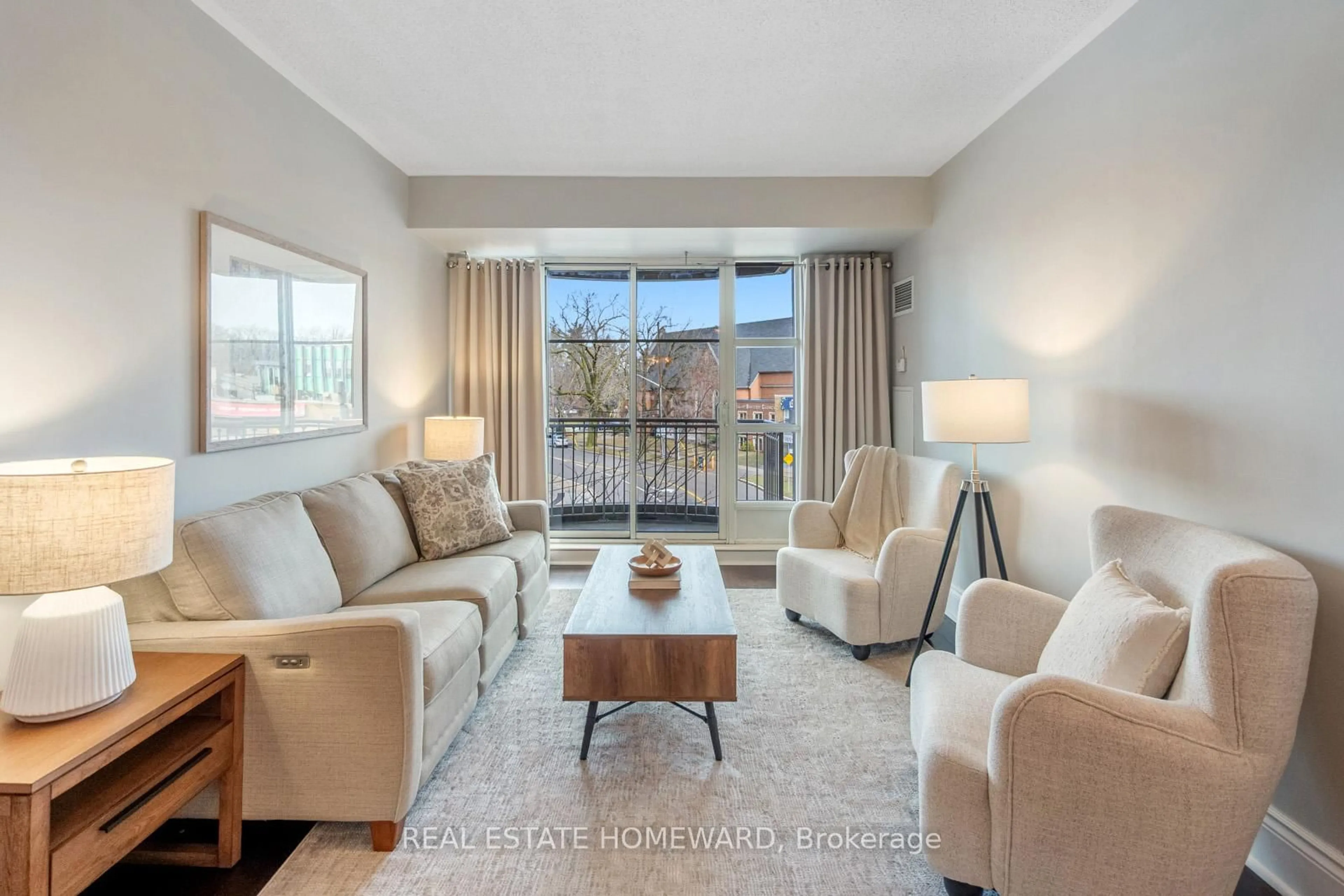Living room with furniture, unknown for 3085 Bloor St #312, Toronto Ontario M8X 1C9