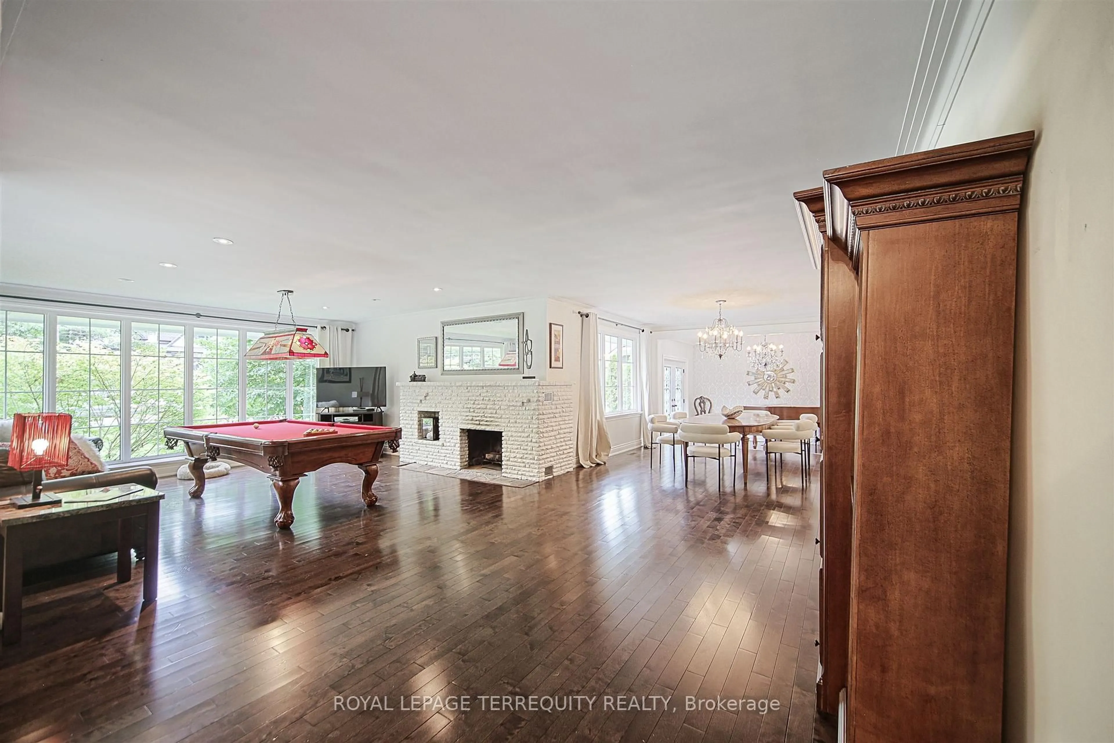 Dining room, unknown for 1412 Glenwood Dr, Mississauga Ontario L5G 2X1