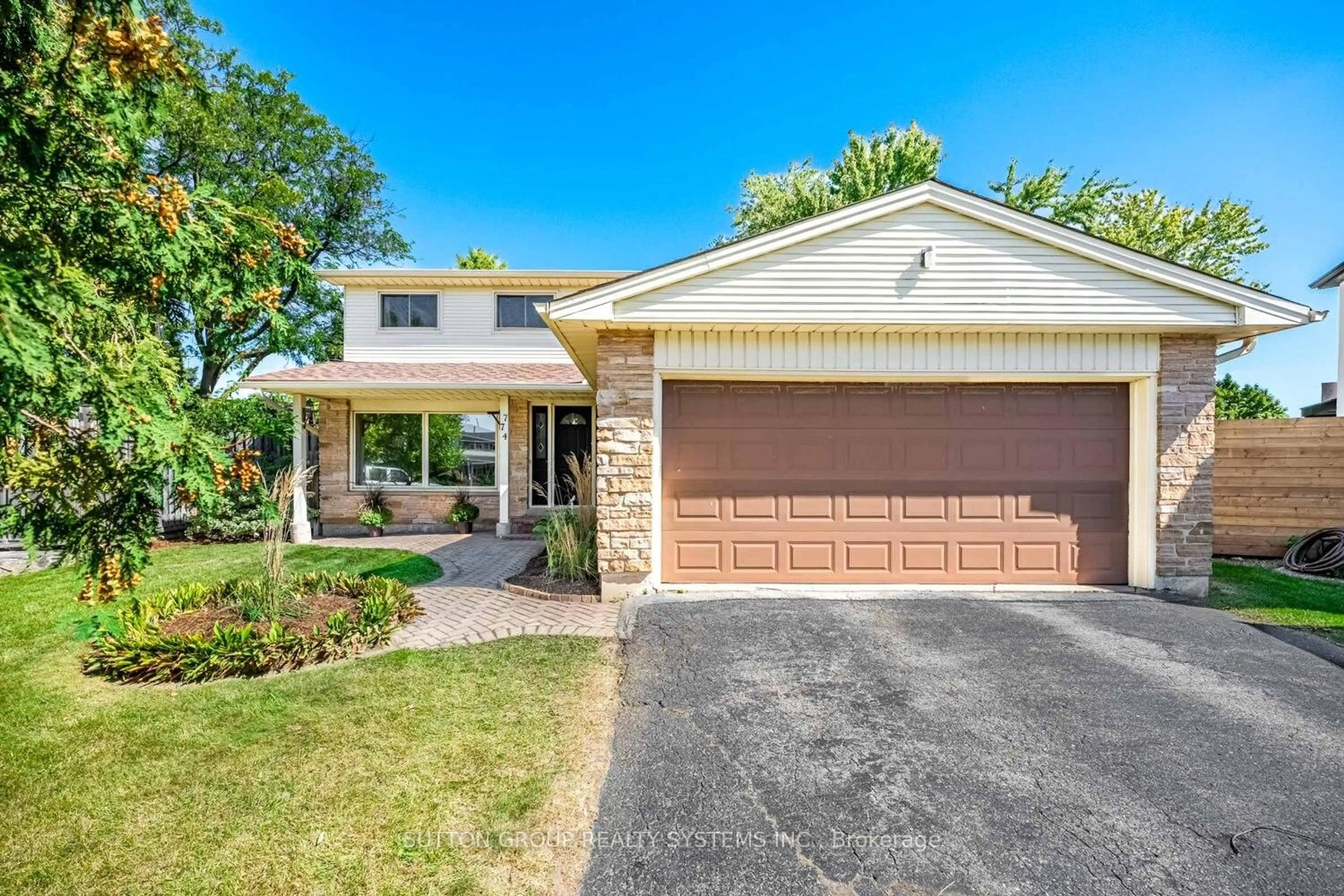 Unknown for 774 Banting Crt, Milton Ontario L9T 3M5