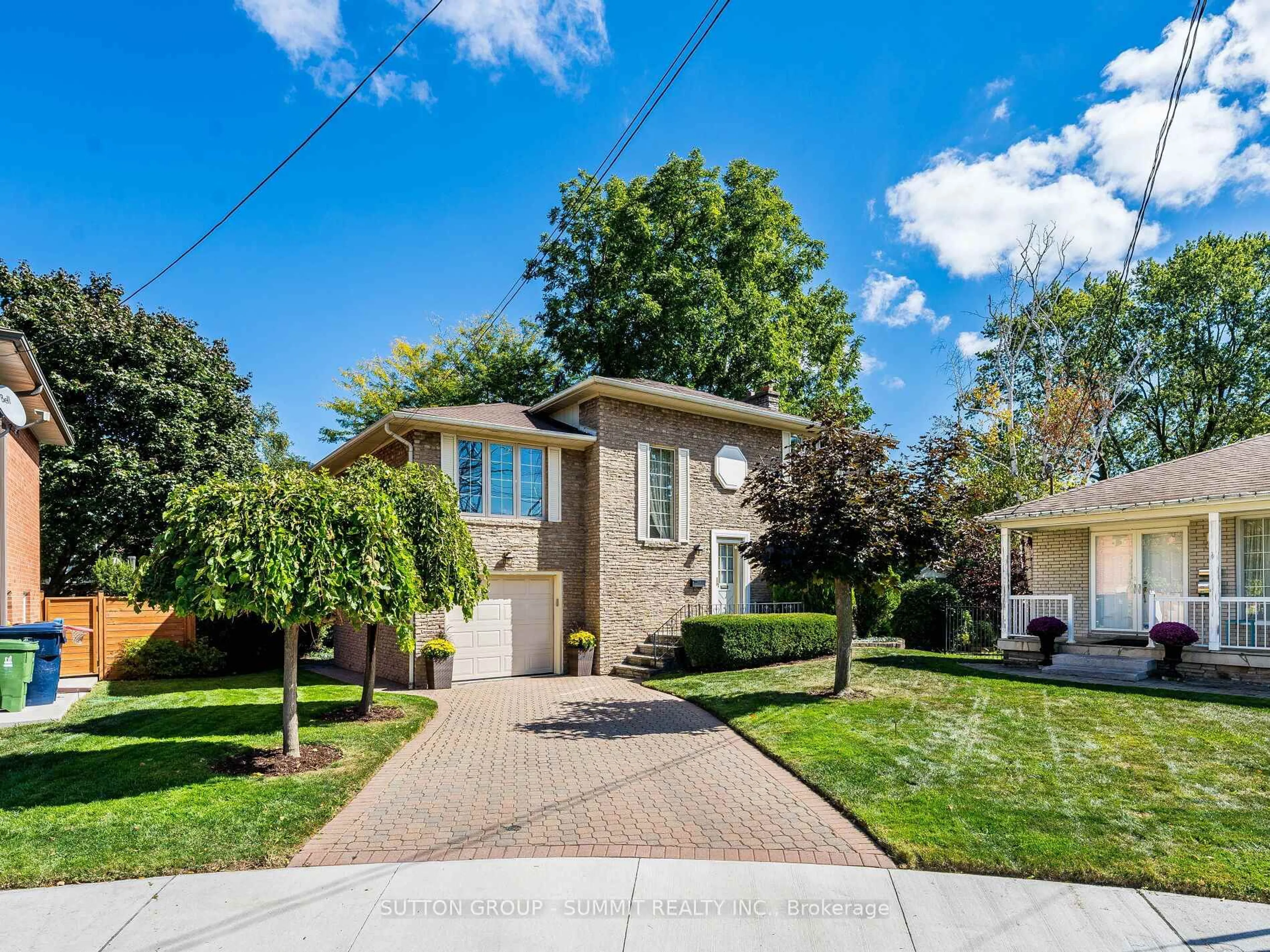 Home with brick exterior material, street for 7 Lochway Crt, Toronto Ontario M9B 4G6