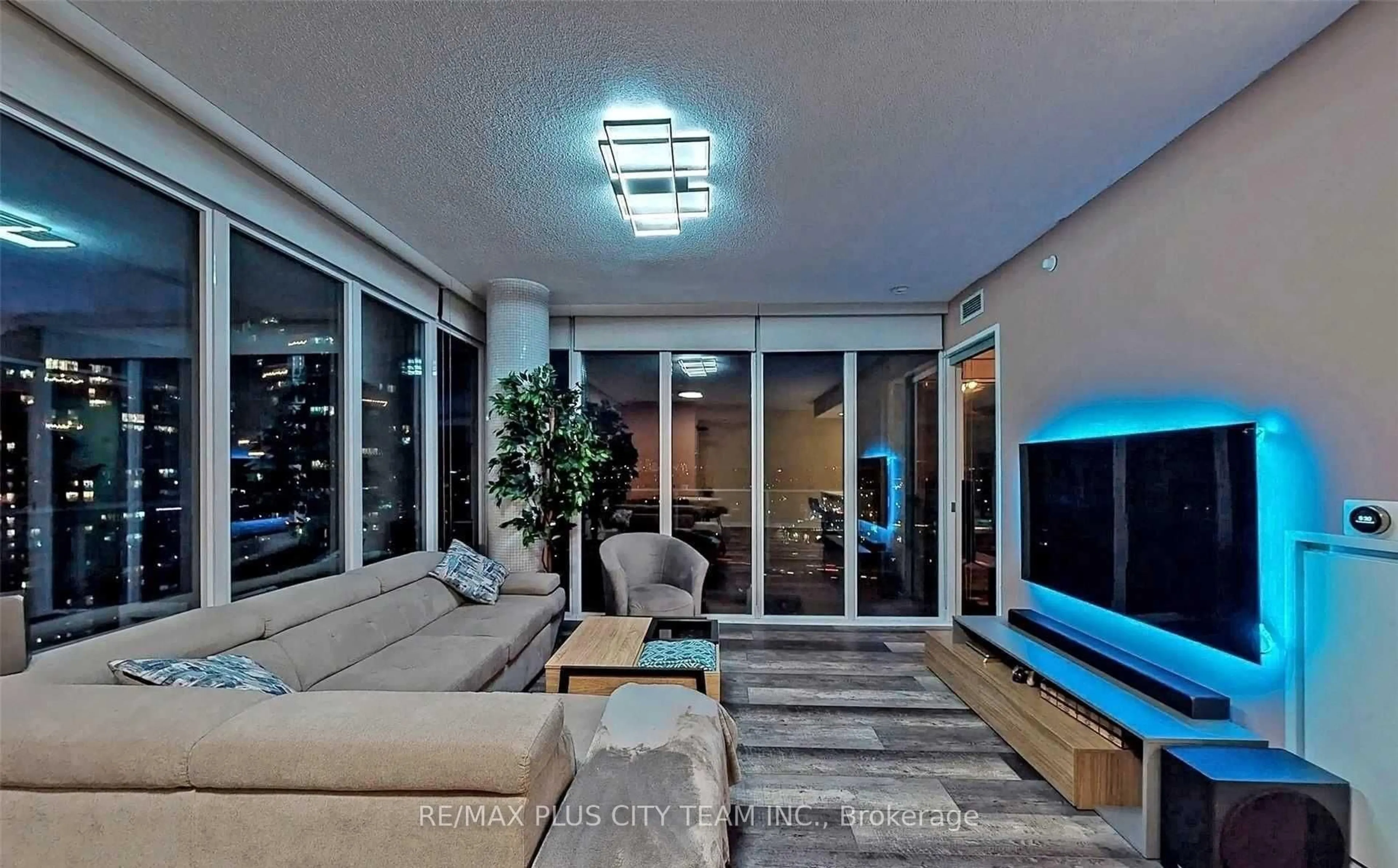 Unknown for 88 Park Lawn Rd #2316, Toronto Ontario M8Y 0B5