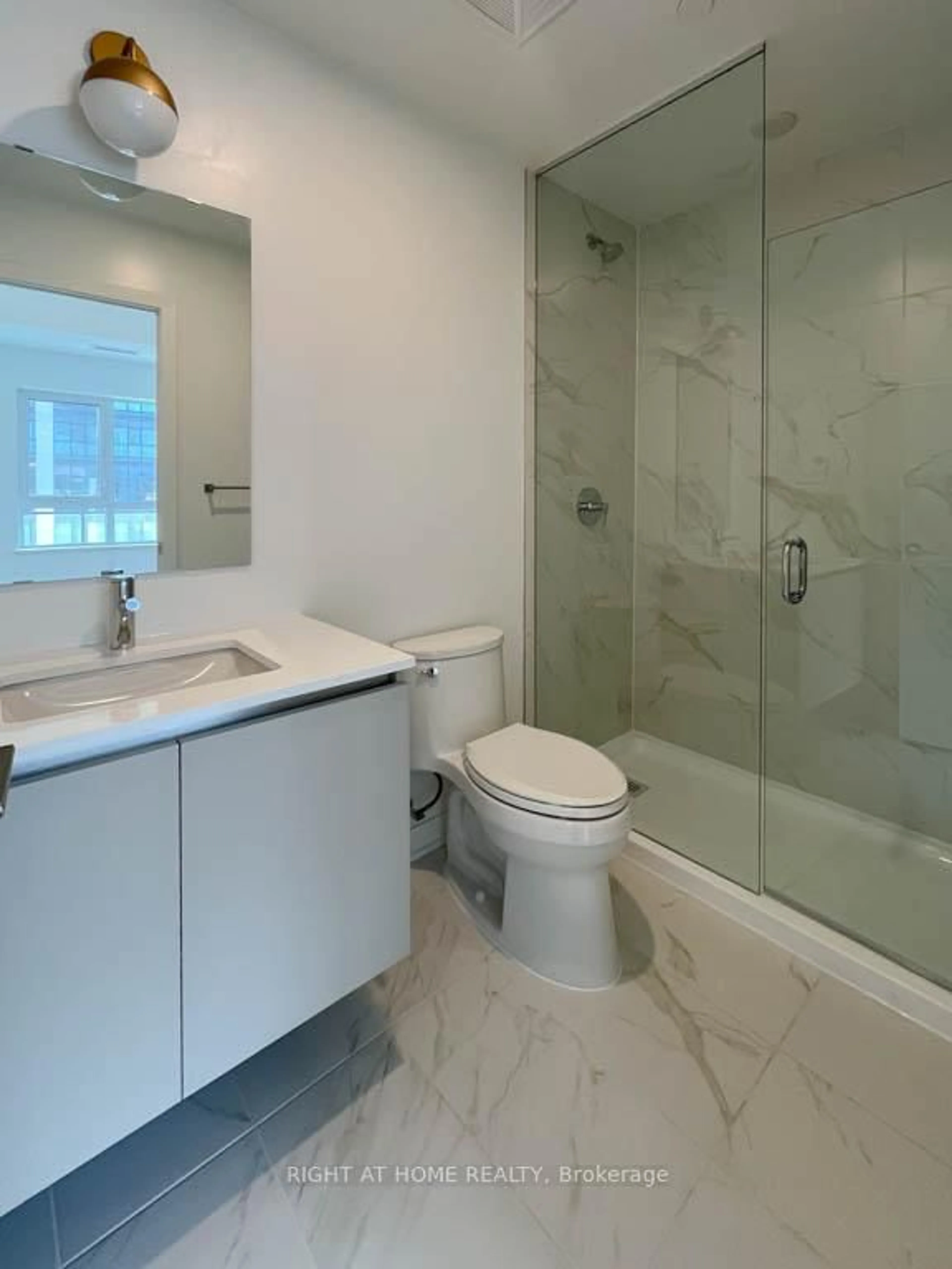 Standard bathroom, ceramic/tile floor for 395 Dundas St #528, Oakville Ontario L6M 5R8