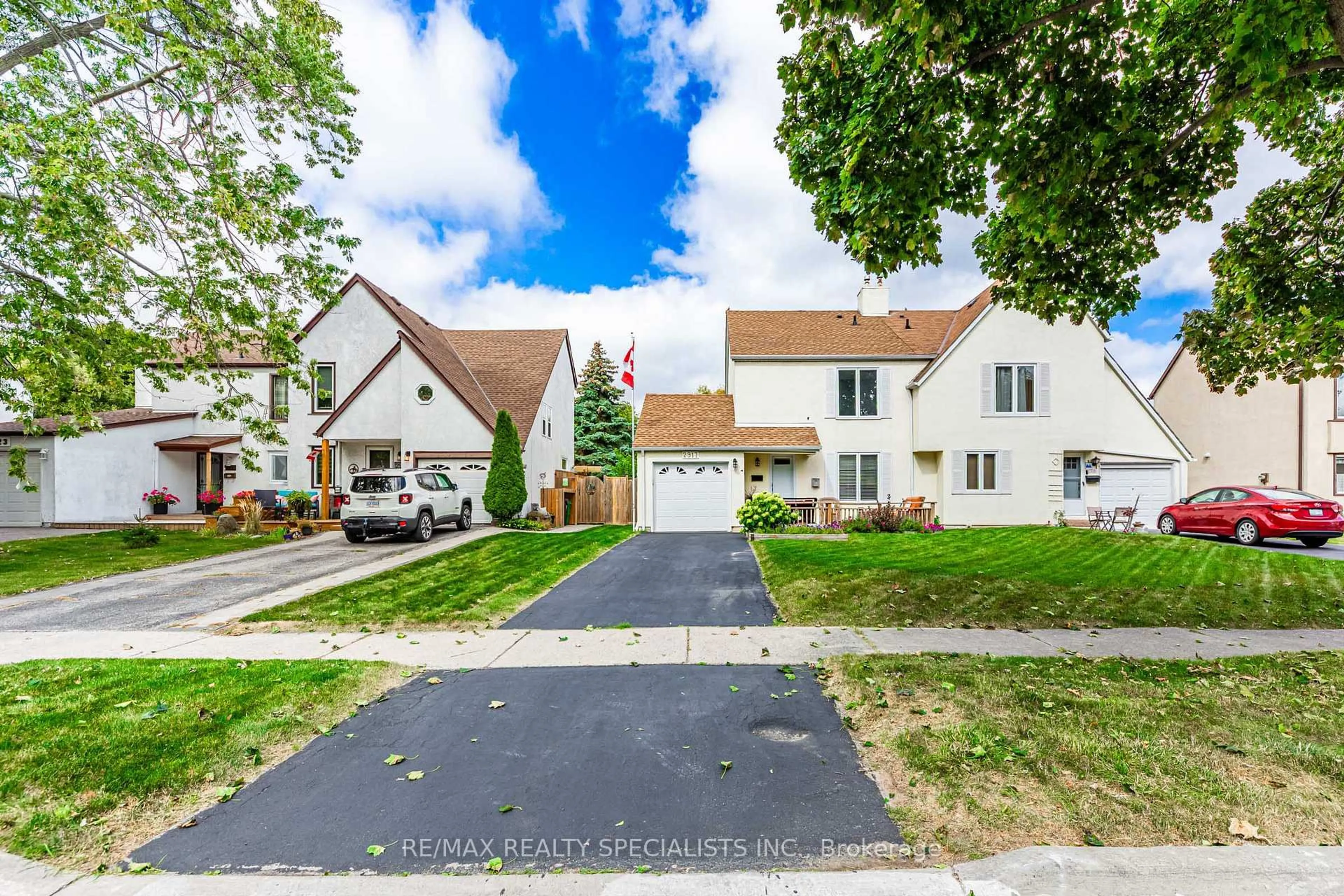 Unknown for 2917 Nipiwin Dr, Mississauga Ontario L5N 1Y1