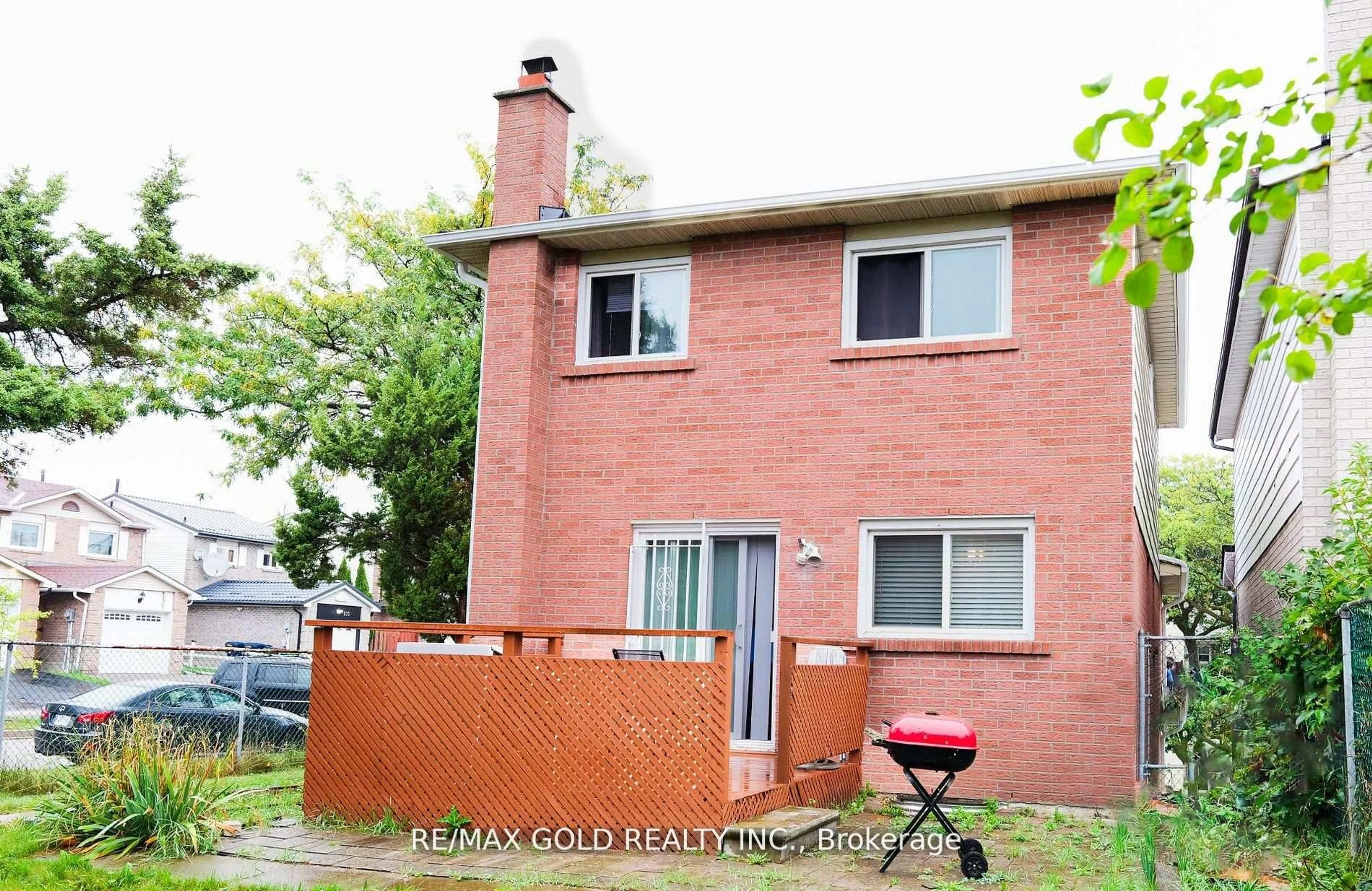 Home with brick exterior material, street for 40 Glen Hollow Ave, Toronto Ontario M9W 6C6