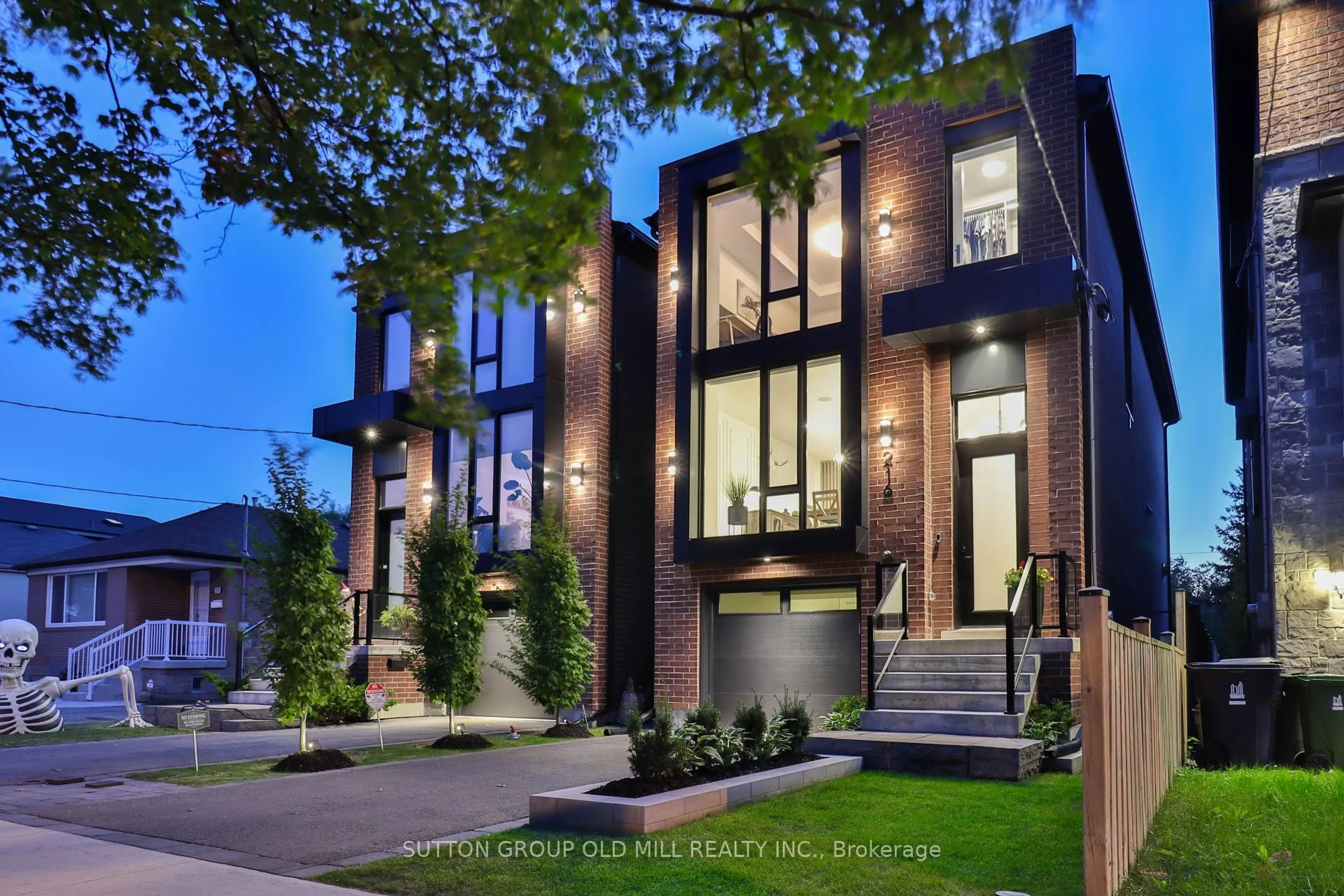 Home with brick exterior material, street for 216 Delta St, Toronto Ontario M8W 4E6