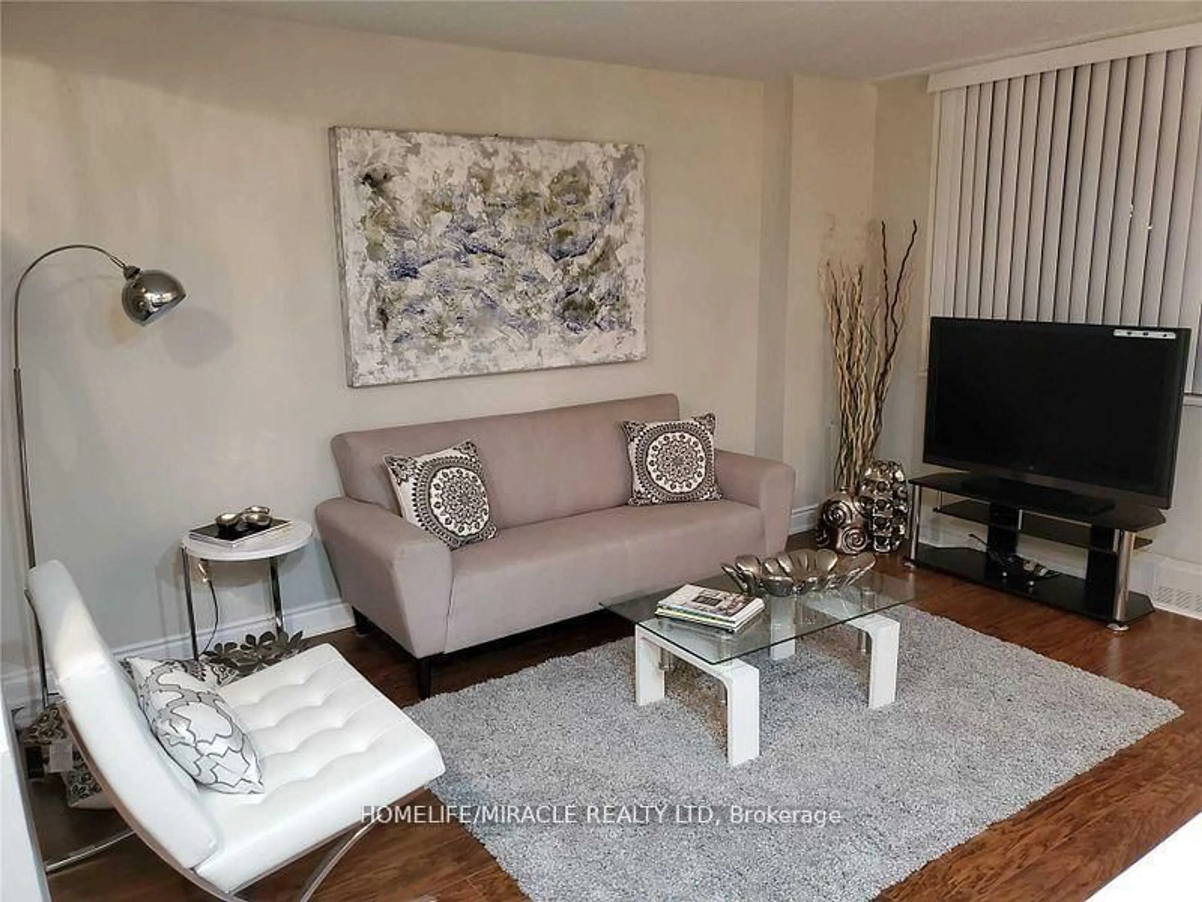 Living room with furniture, unknown for 1050 Stainton Dr #134, Mississauga Ontario L5C 2T7